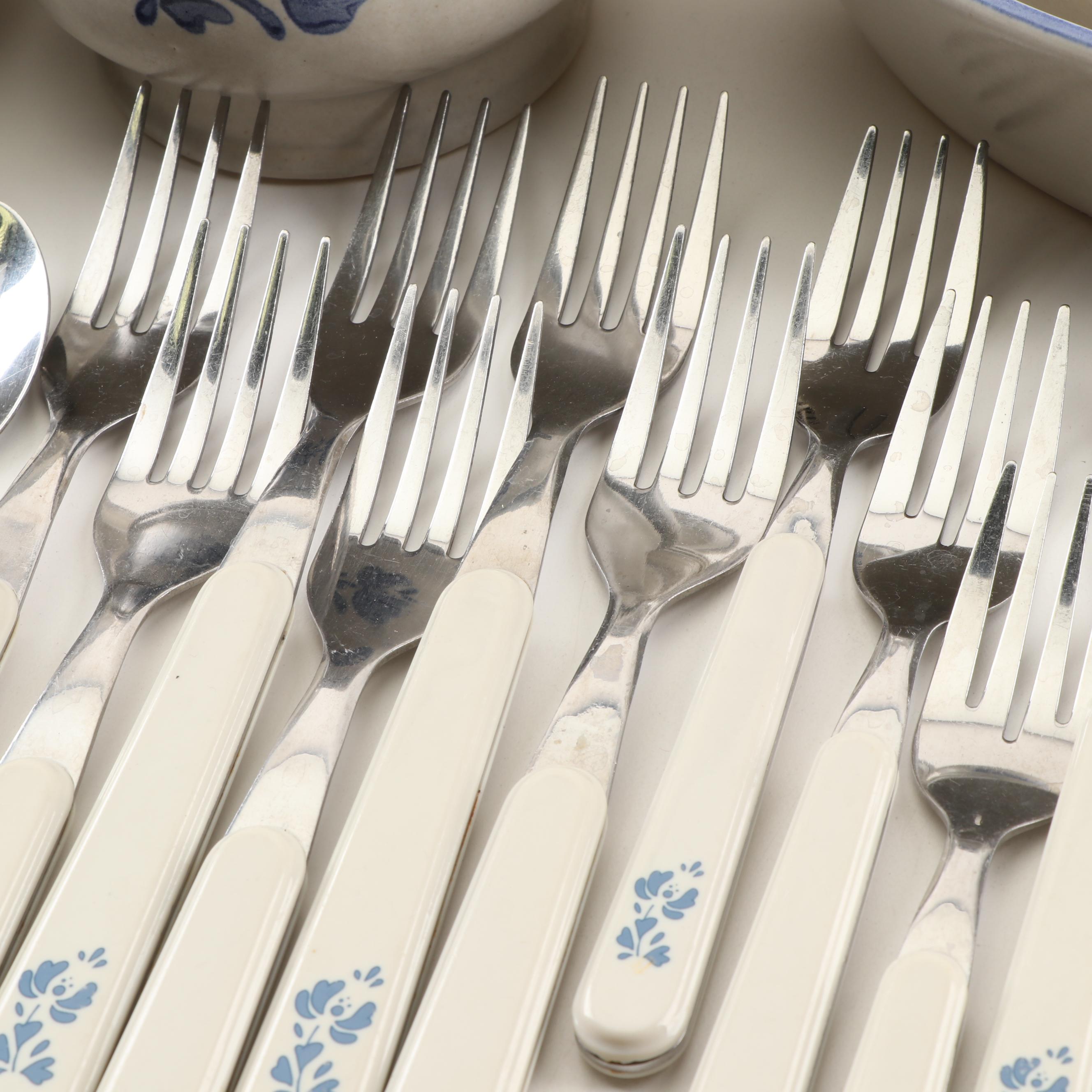 Pfaltzgraff  "Yorktowne" Stoneware Dinnerware, Vintage