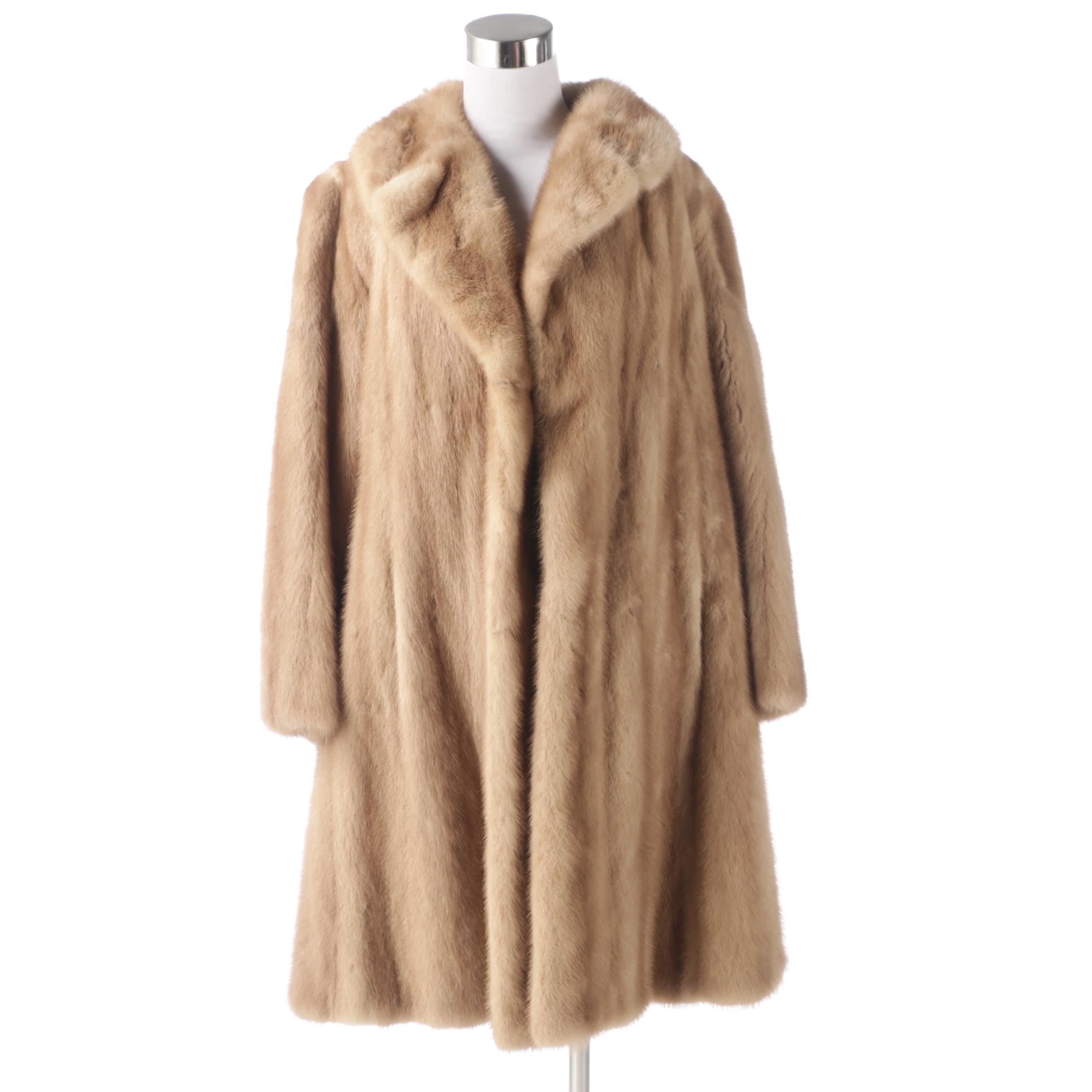 Autumn Haze EMBA Natural Mink From Siberian Fur Store Hong Kong, 1960s