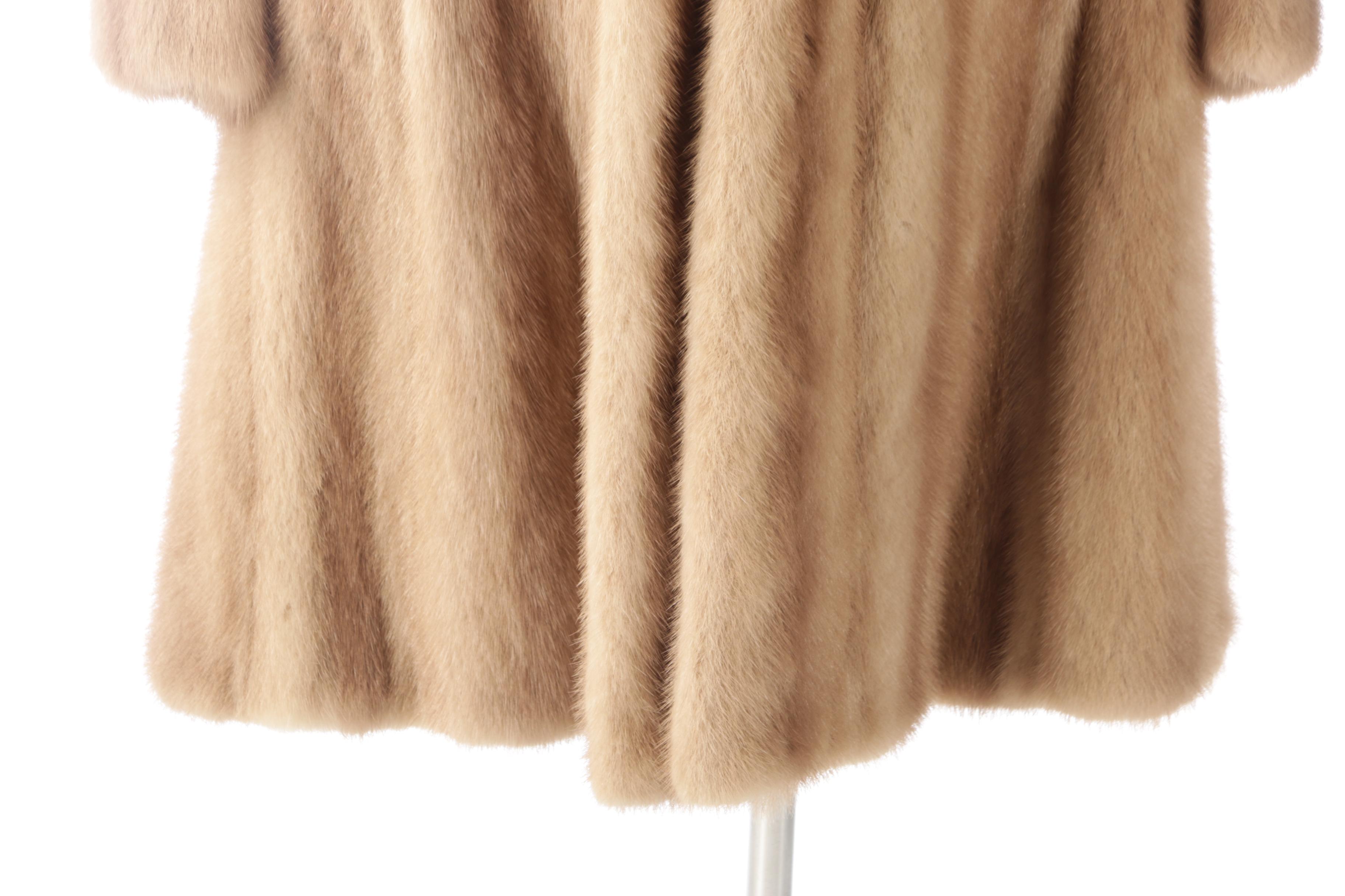 Autumn Haze EMBA Natural Mink From Siberian Fur Store Hong Kong, 1960s