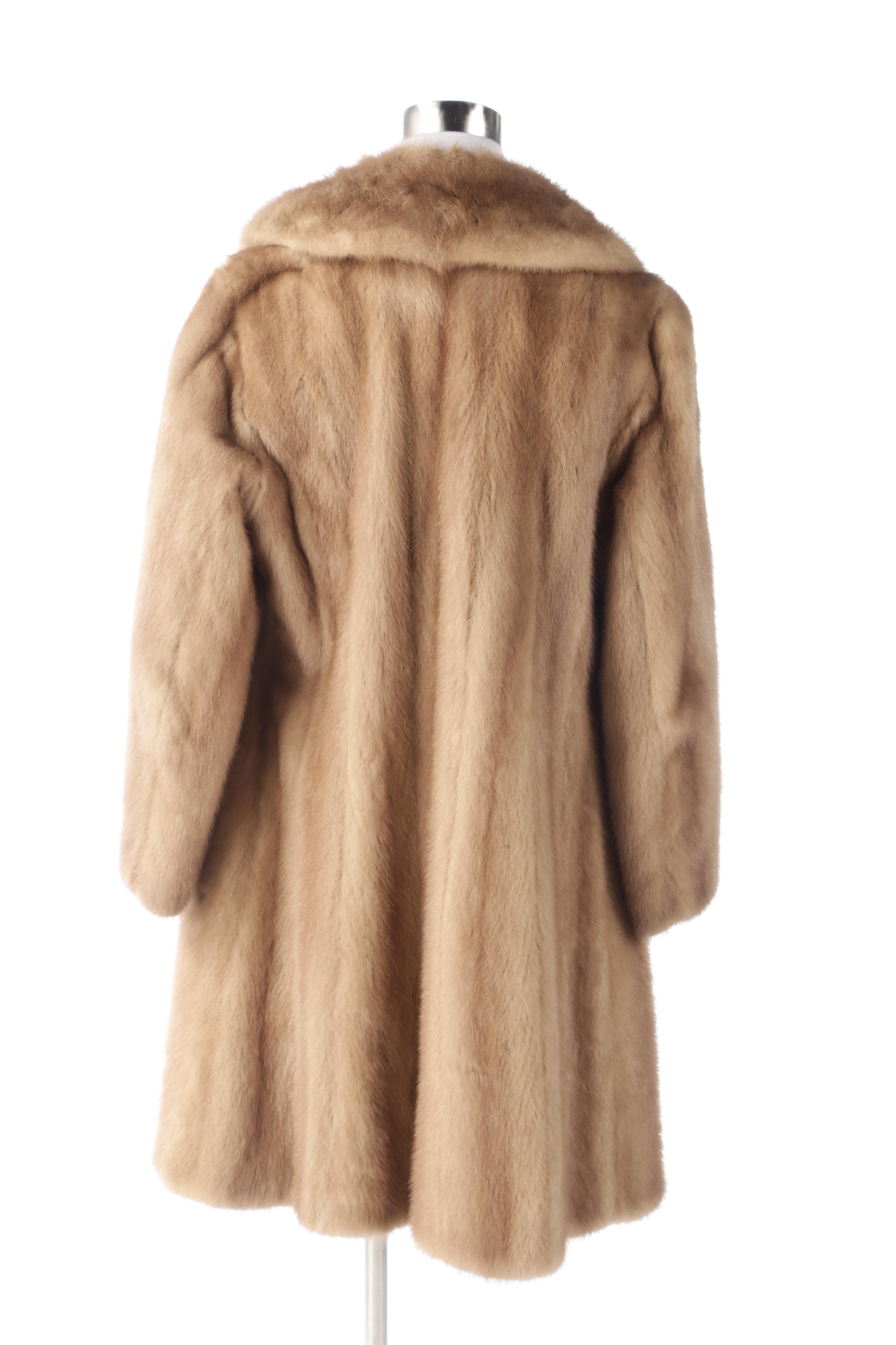 Autumn Haze EMBA Natural Mink From Siberian Fur Store Hong Kong, 1960s