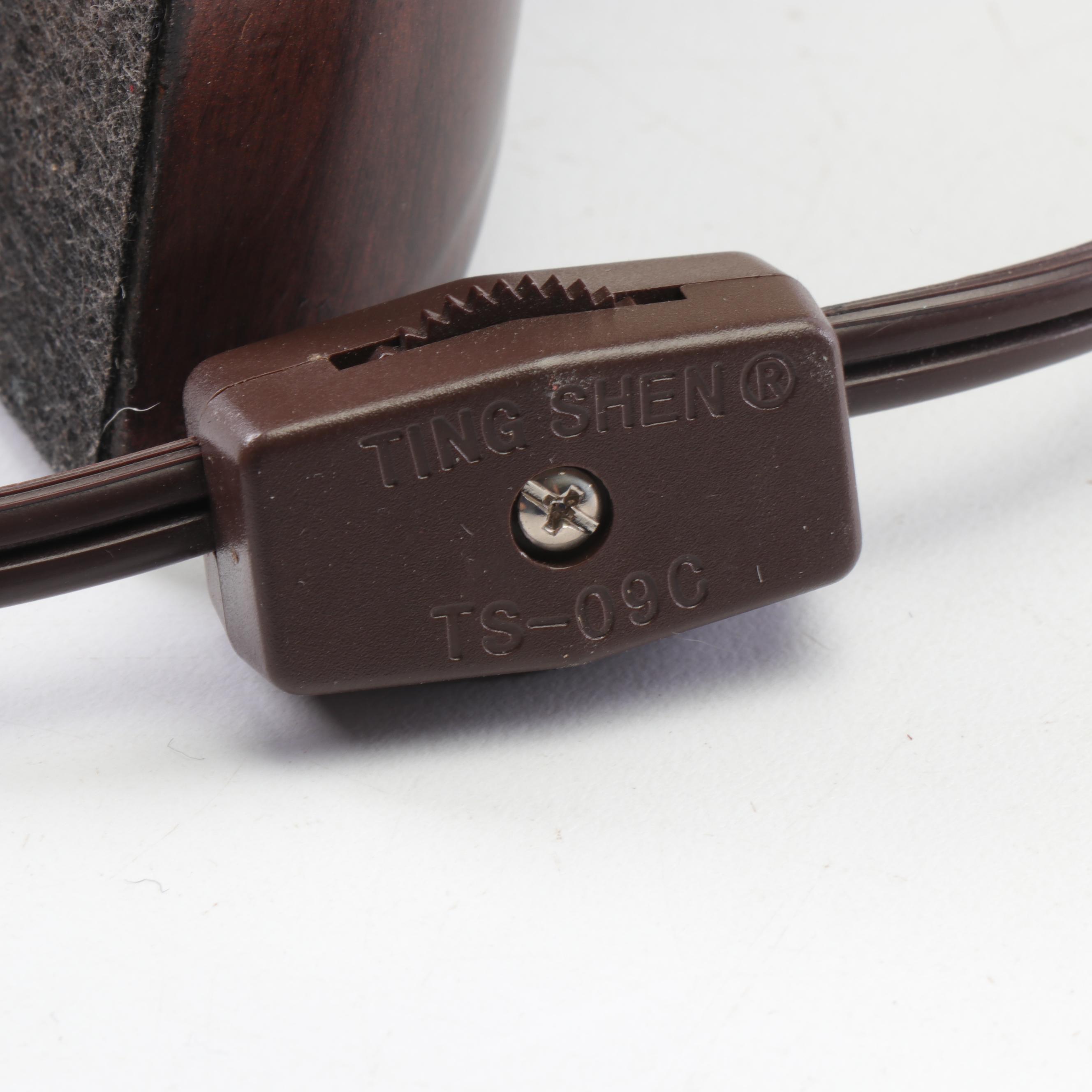 Craftsman Style Adjustable Desk Lamp with Slag and Stained Glass Shade