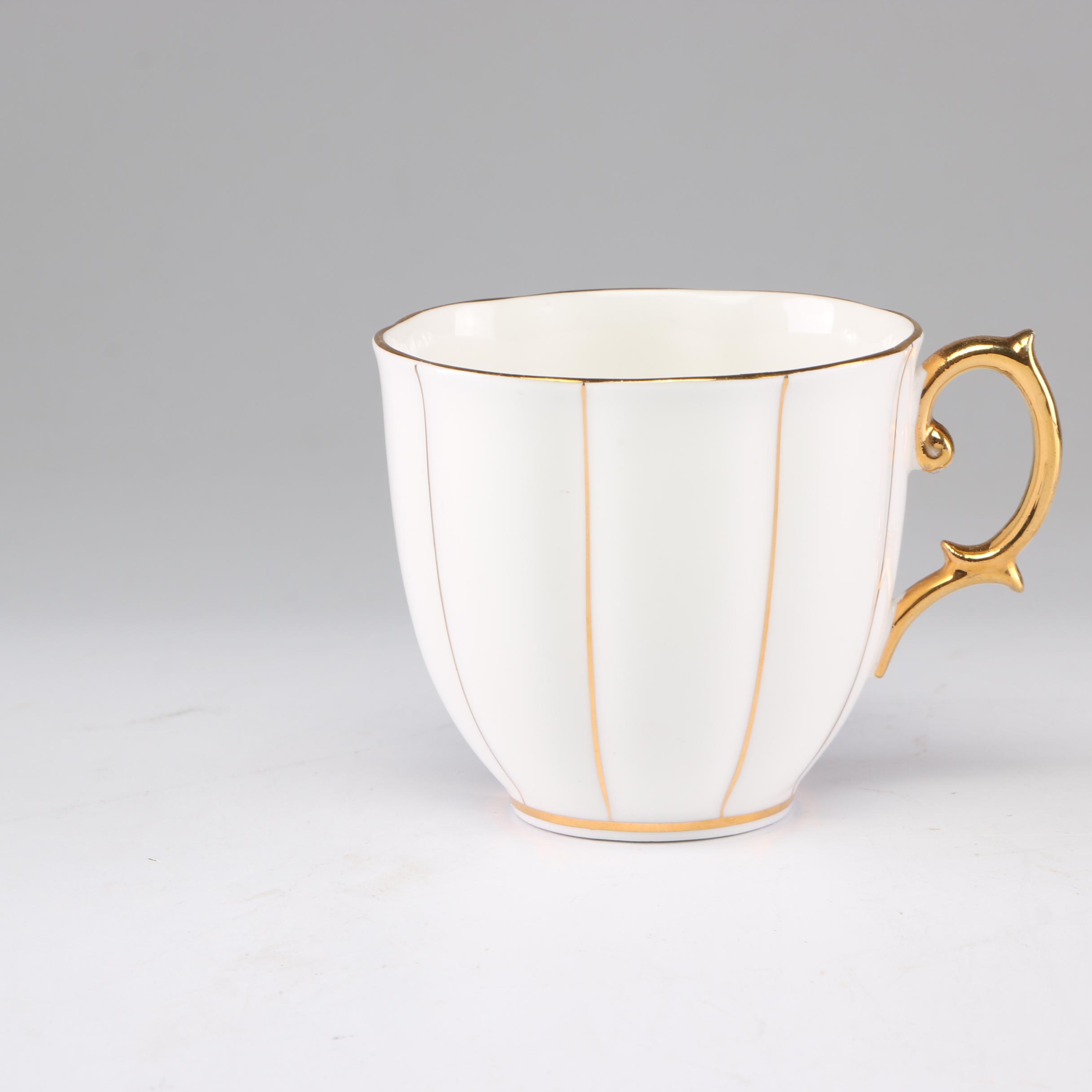 Royal Albert "Kent" Porcelain Dinnerware, Late 20th Century