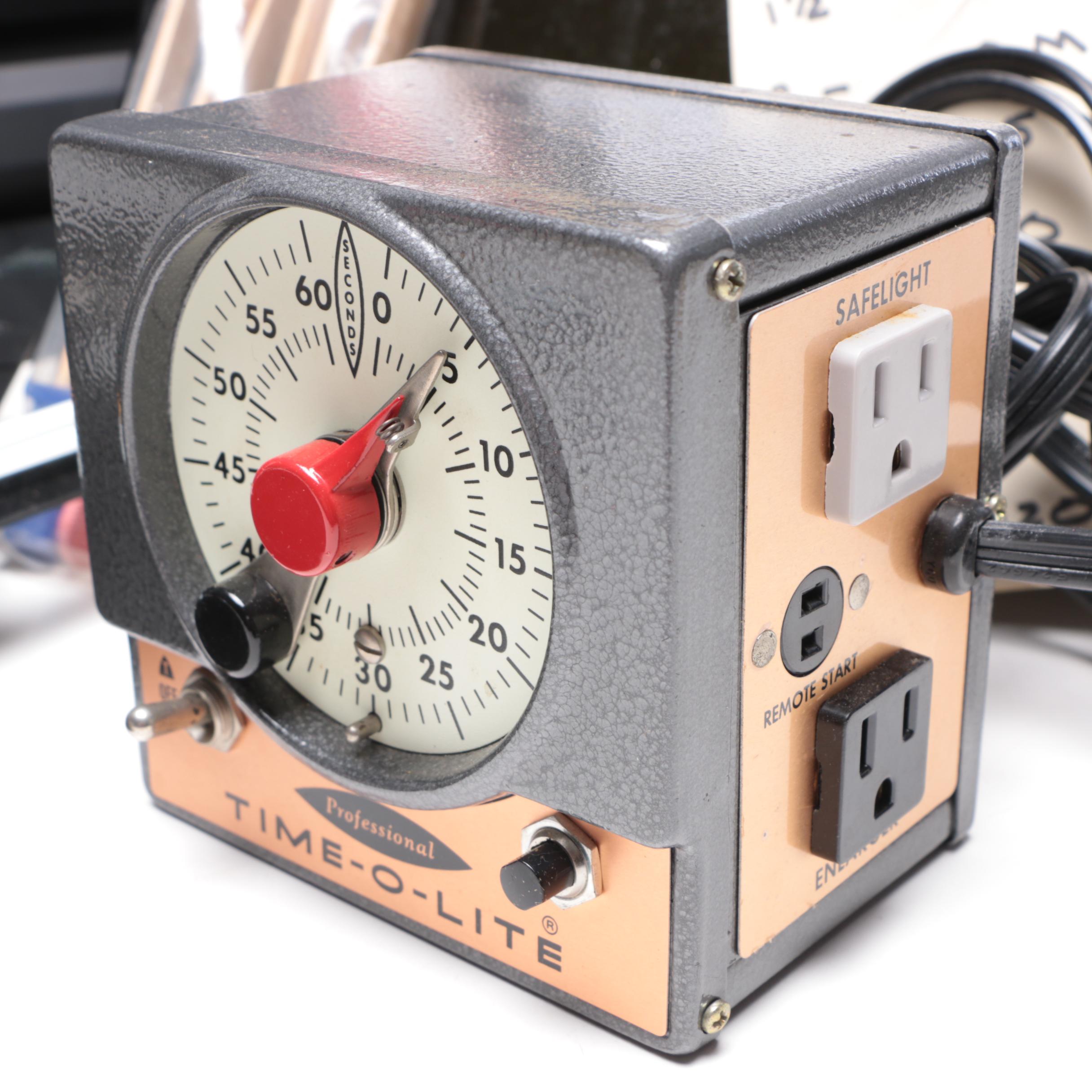 Kodak Darkroom Utility Safelight Lamp with Other Darkroom Accessories