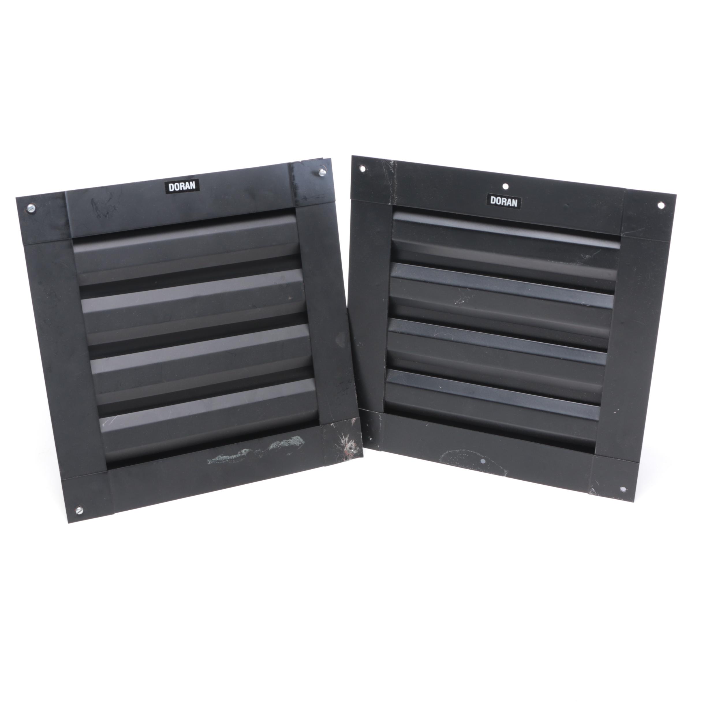 Kodak Darkroom Utility Safelight Lamp with Other Darkroom Accessories