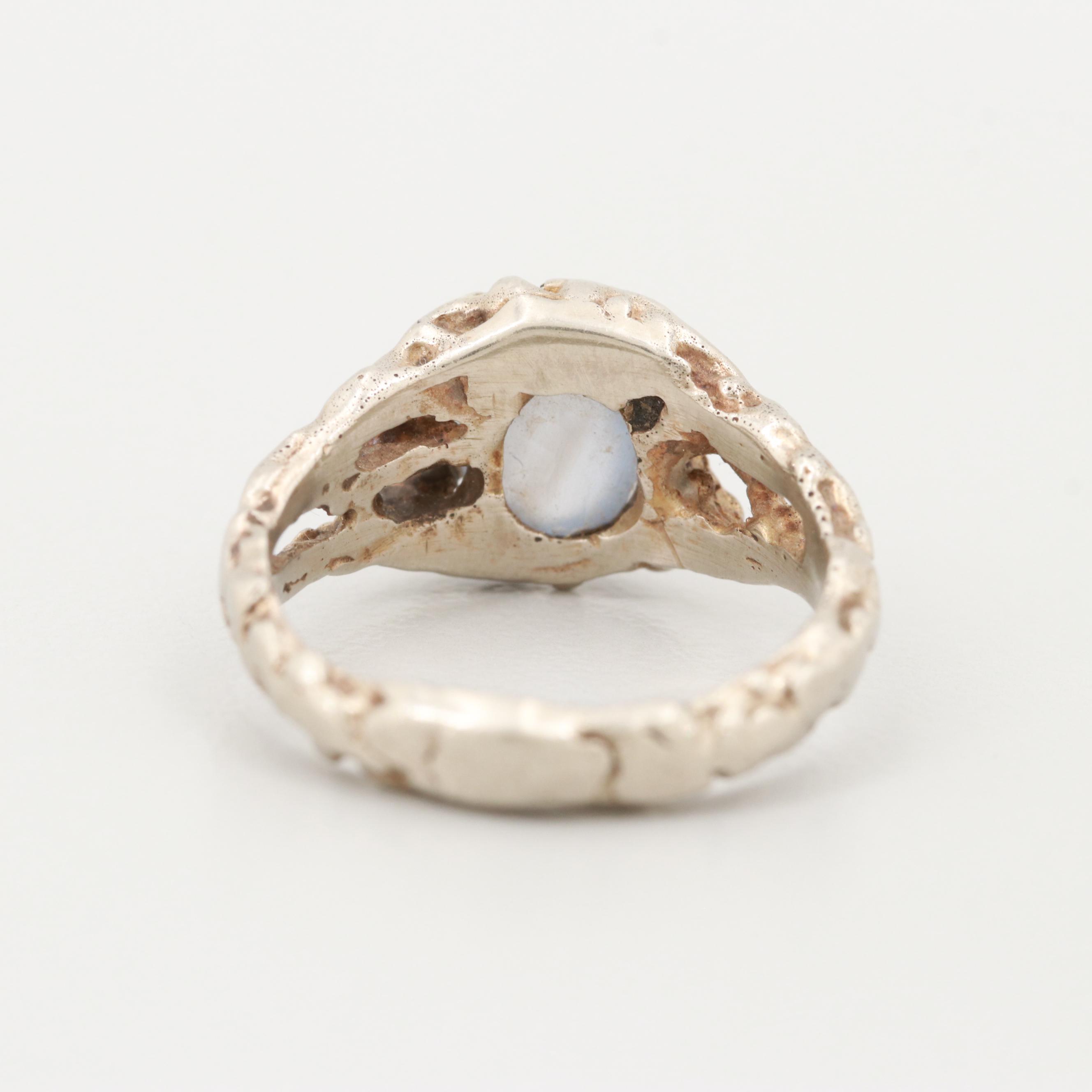 14K White Gold Star Sapphire Ring