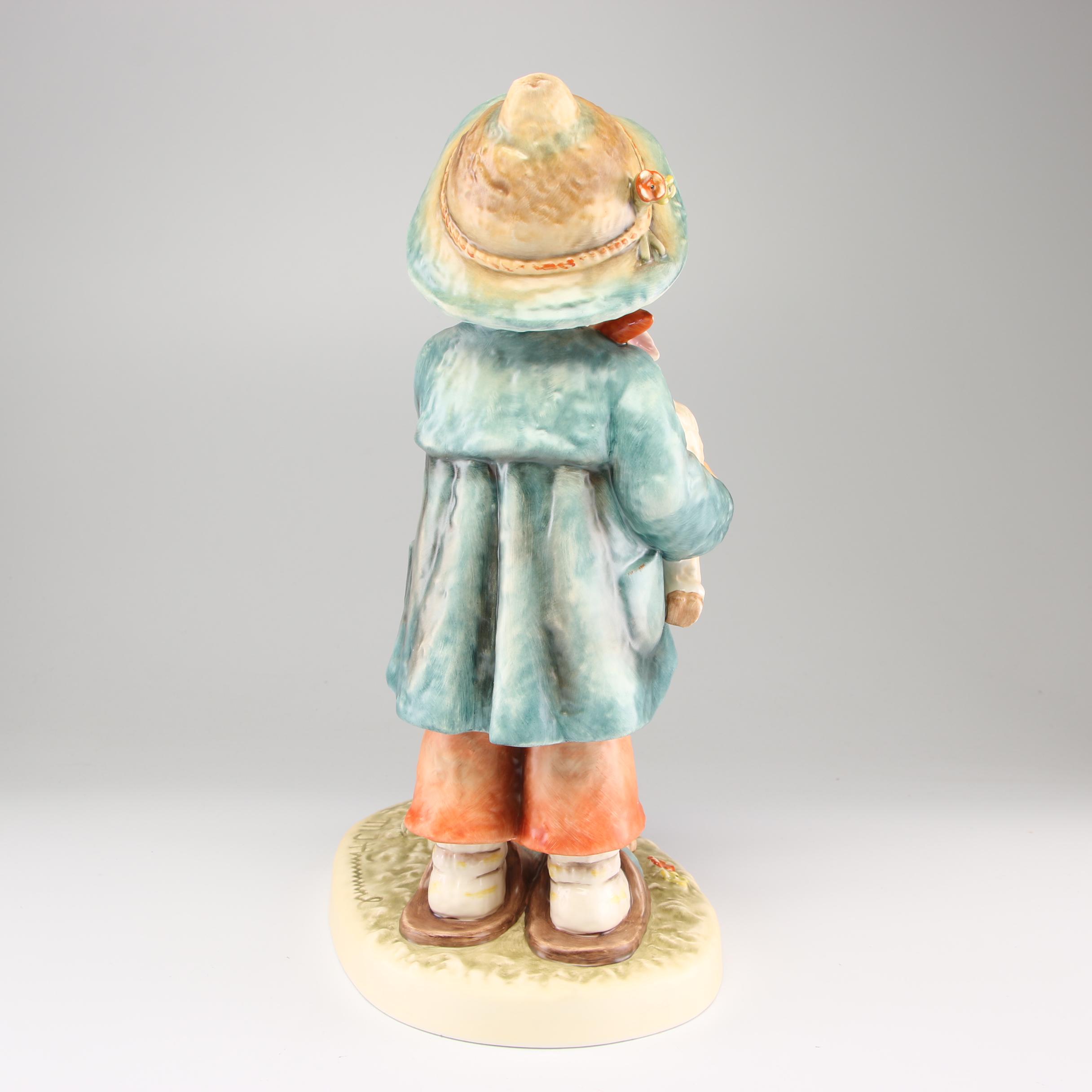 Vintage Goebel "Shepard Boy" Hummel Porcelain Figurine