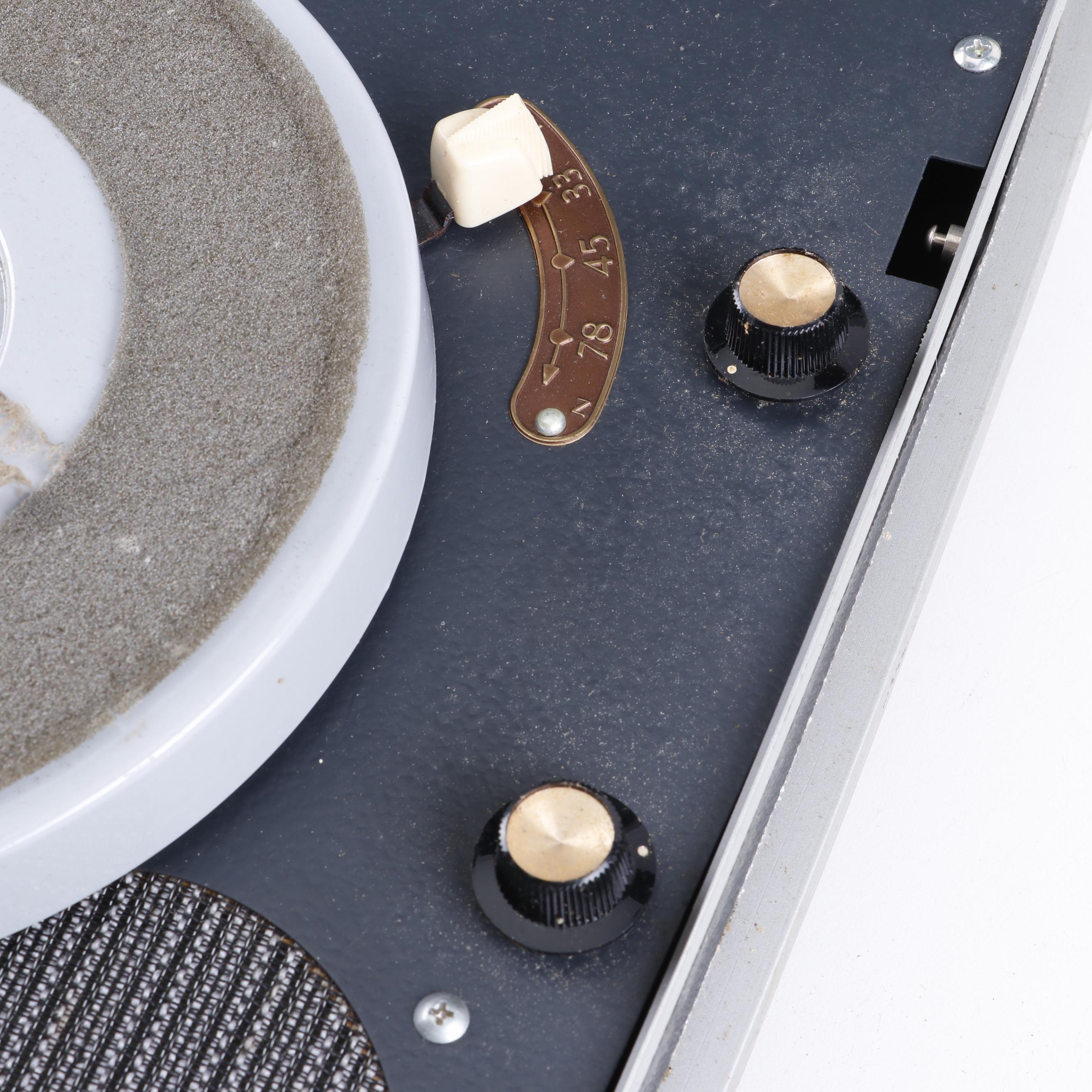 Elba Systems VIP Portable Audio Video Projector