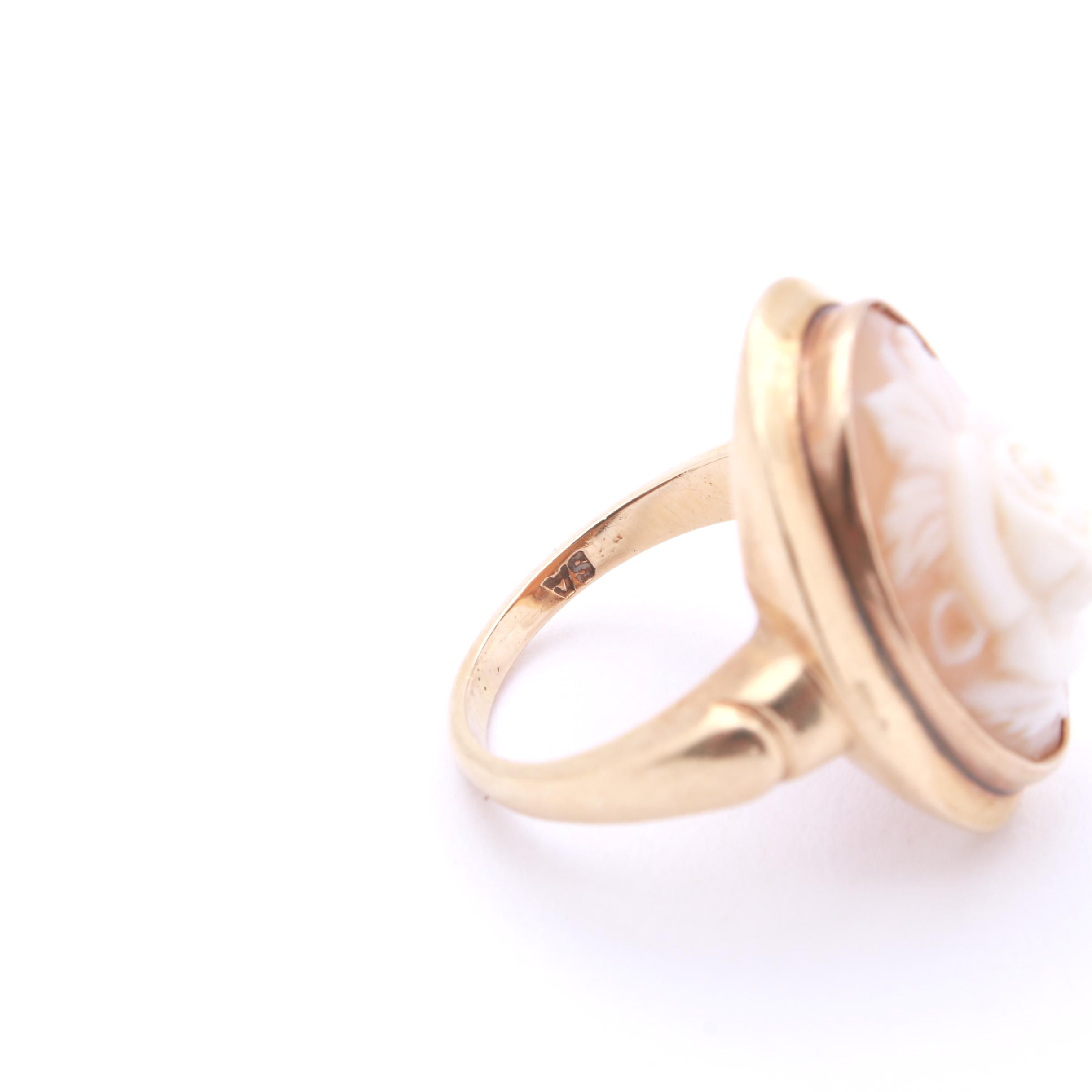 14K Yellow Gold Shell Cameo Ring, Vintage