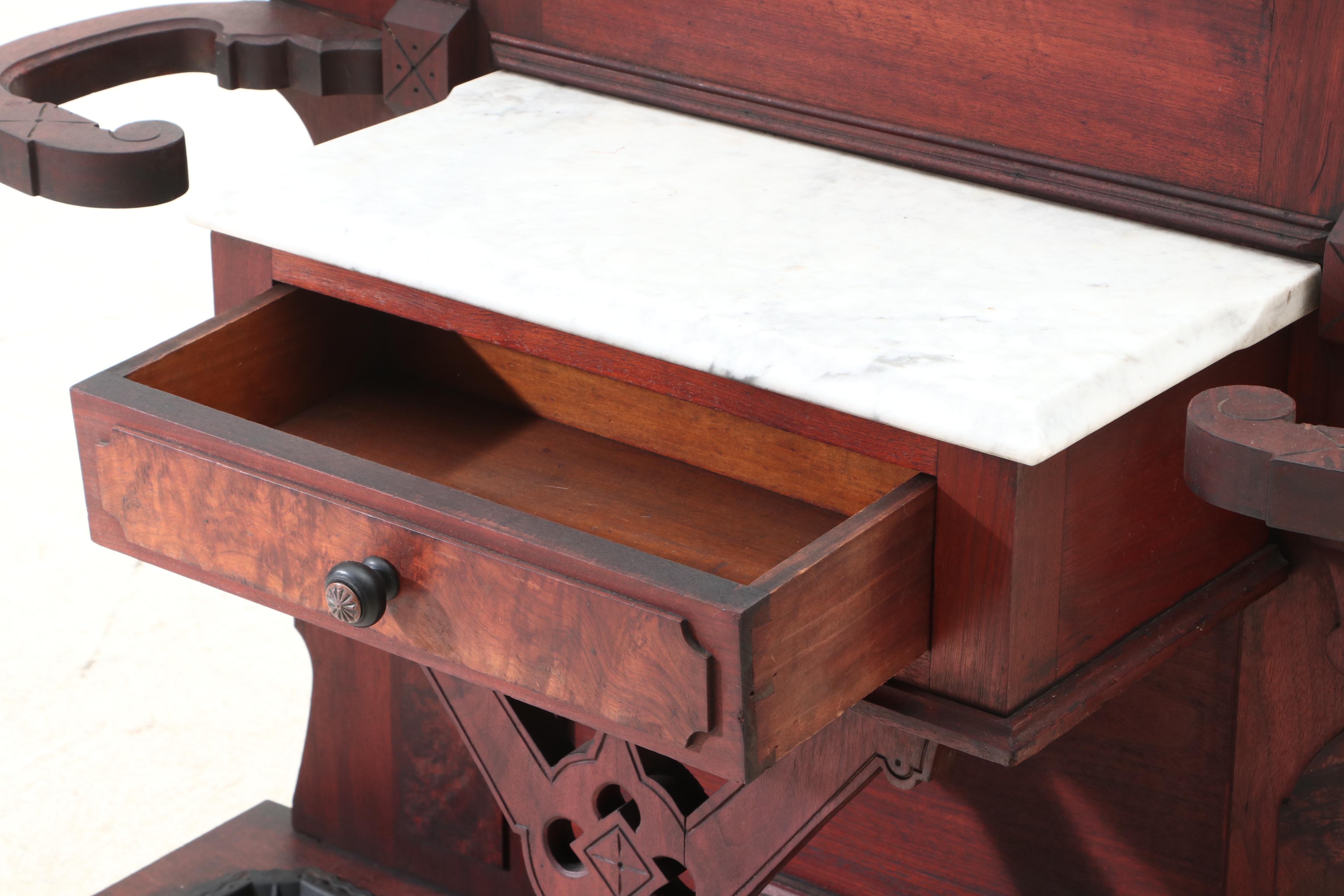 Eastlake Victorian Walnut Hall Tree, Late 19th Century