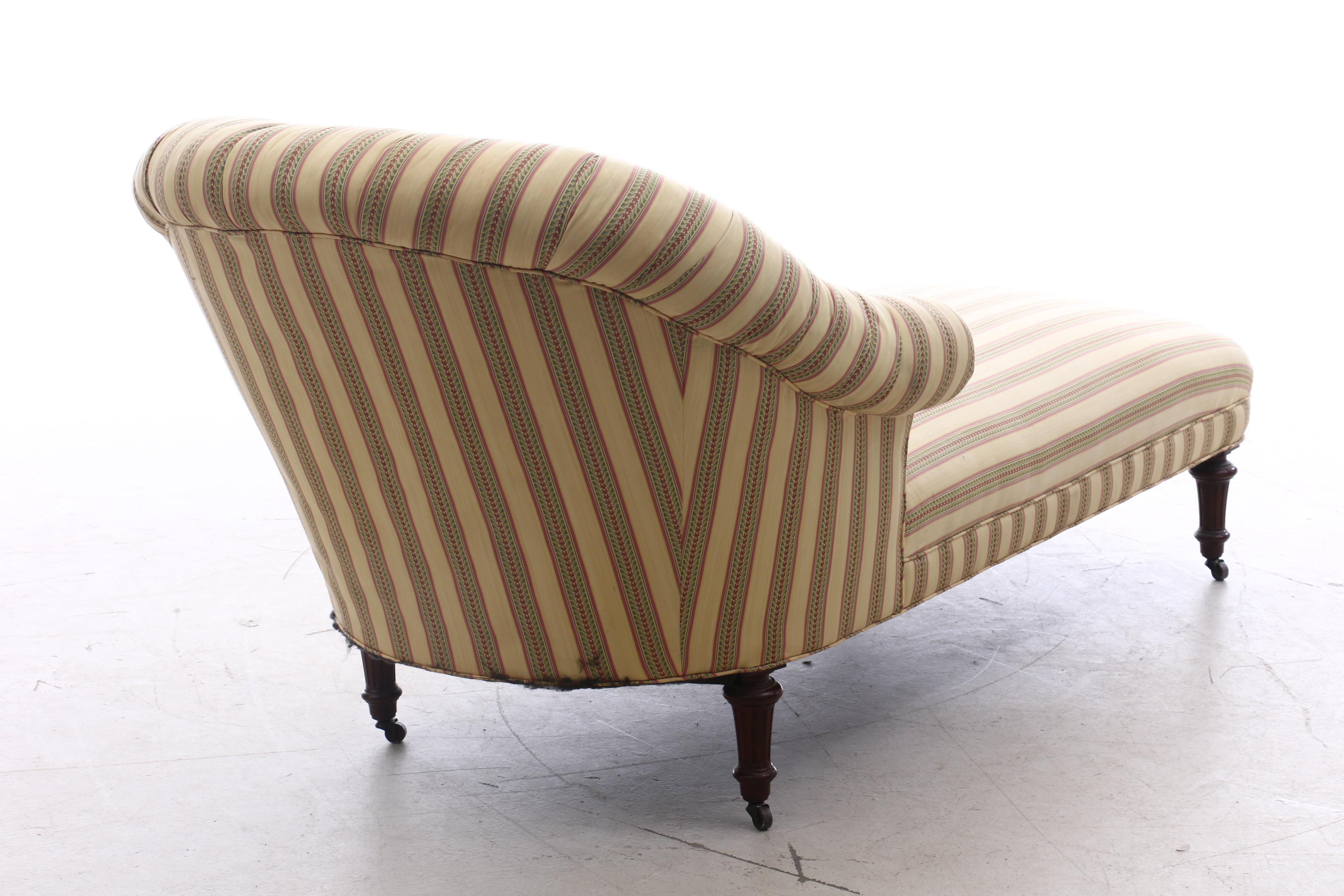 Antique Chaise Lounge Chair