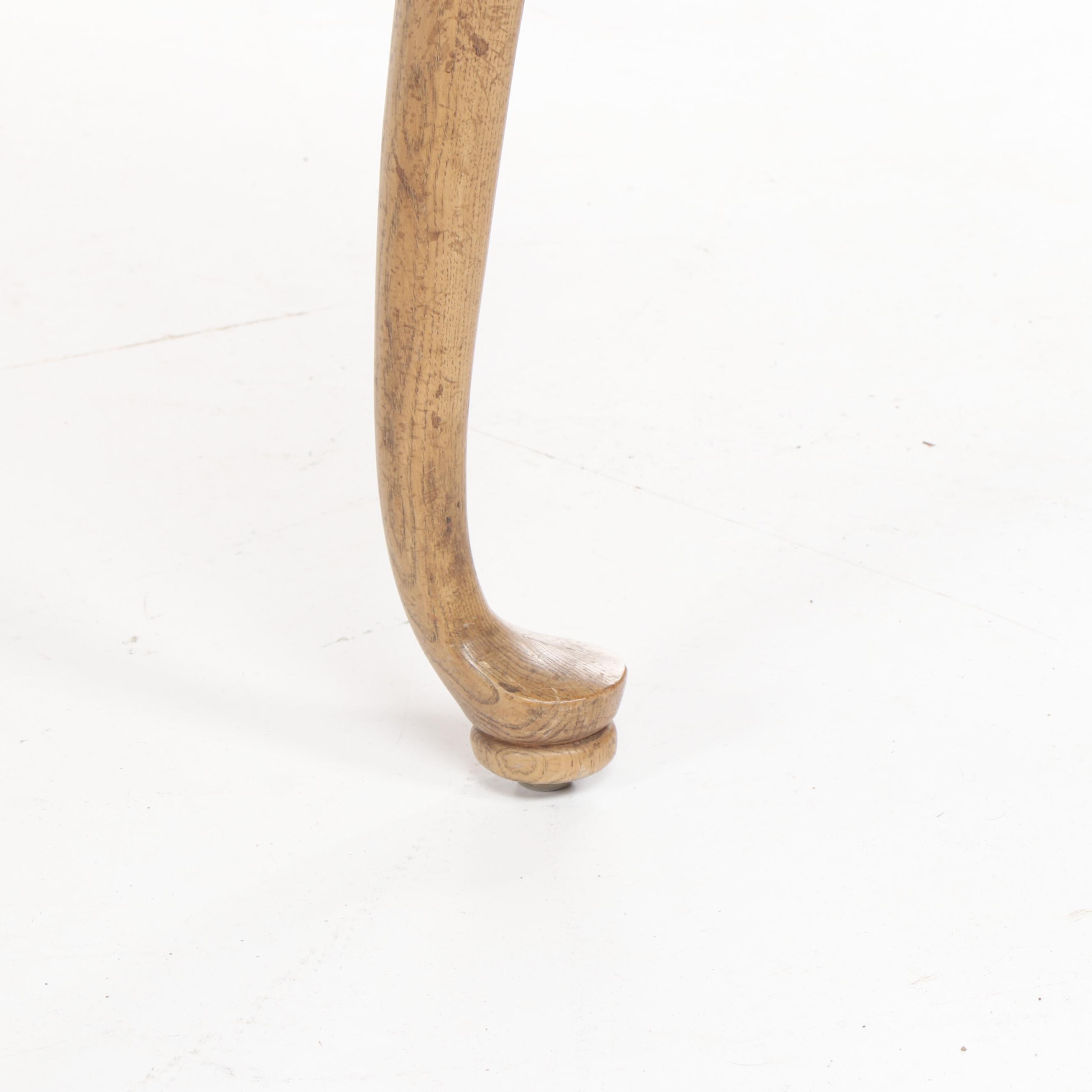 Georgia-Pacific Williams Queen Anne Style Limed Oak Dining Table & Chairs