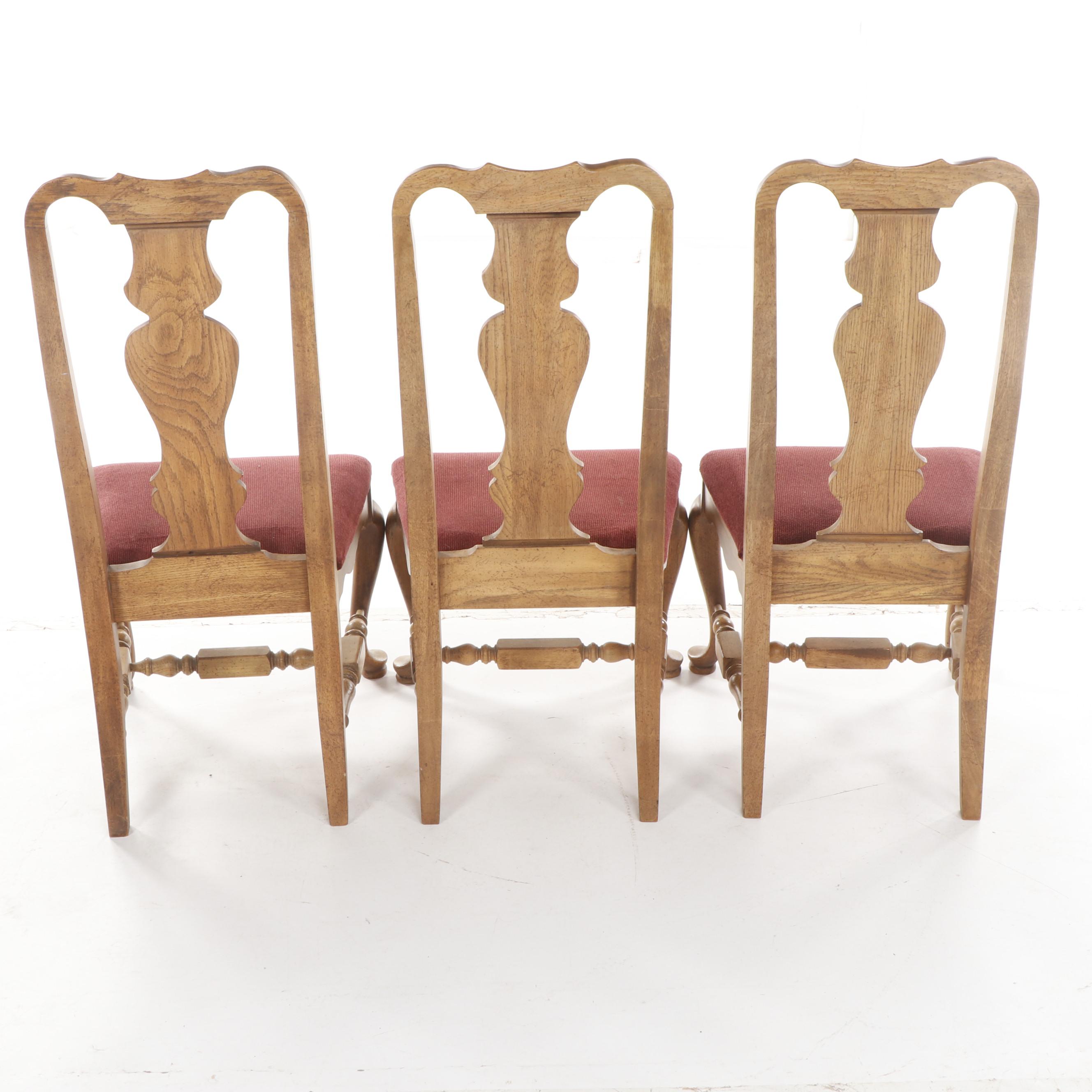 Georgia-Pacific Williams Queen Anne Style Limed Oak Dining Table & Chairs