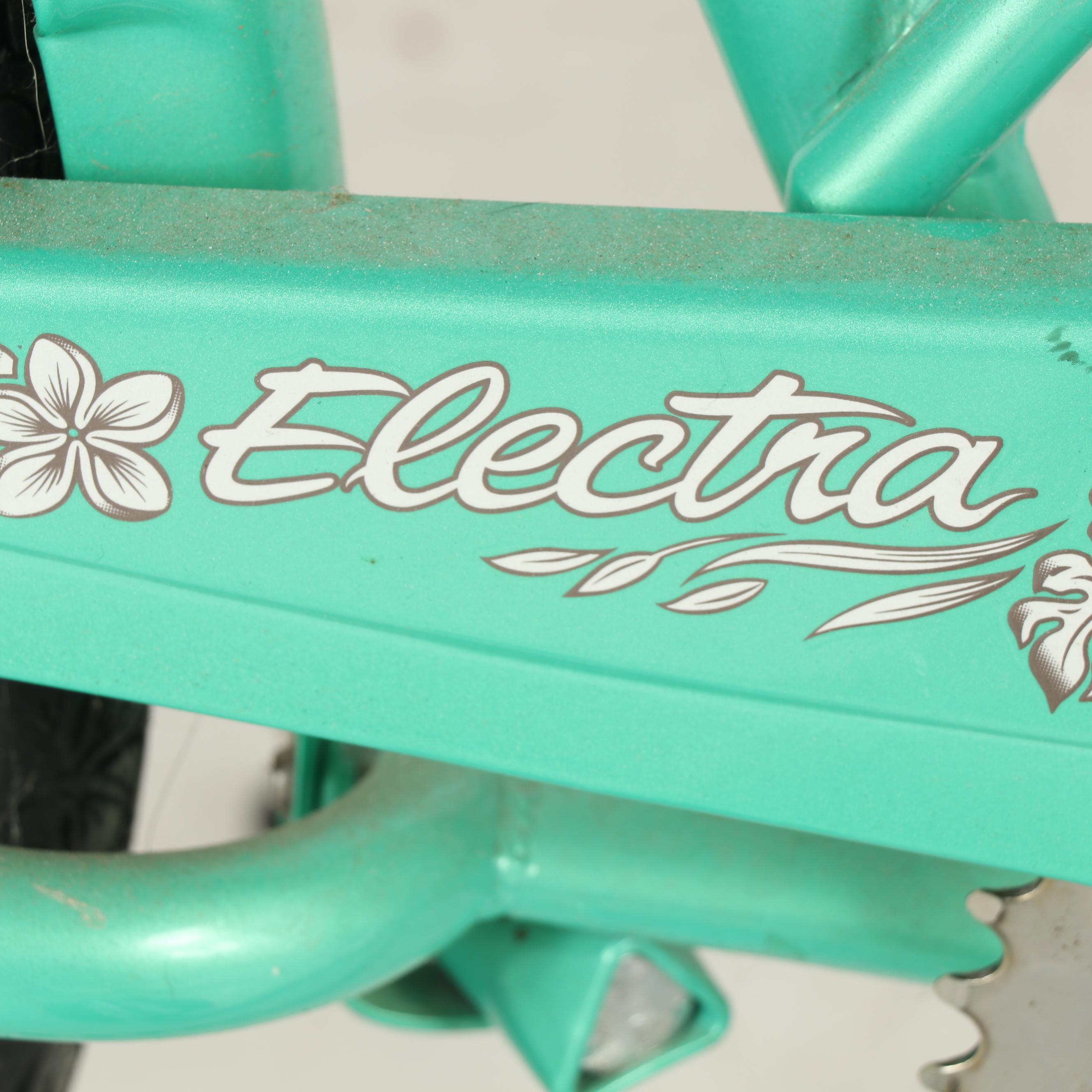 Electra Bicycle Co. "Hawaii 3i" Bicycle in Mint Green, Circa 2011