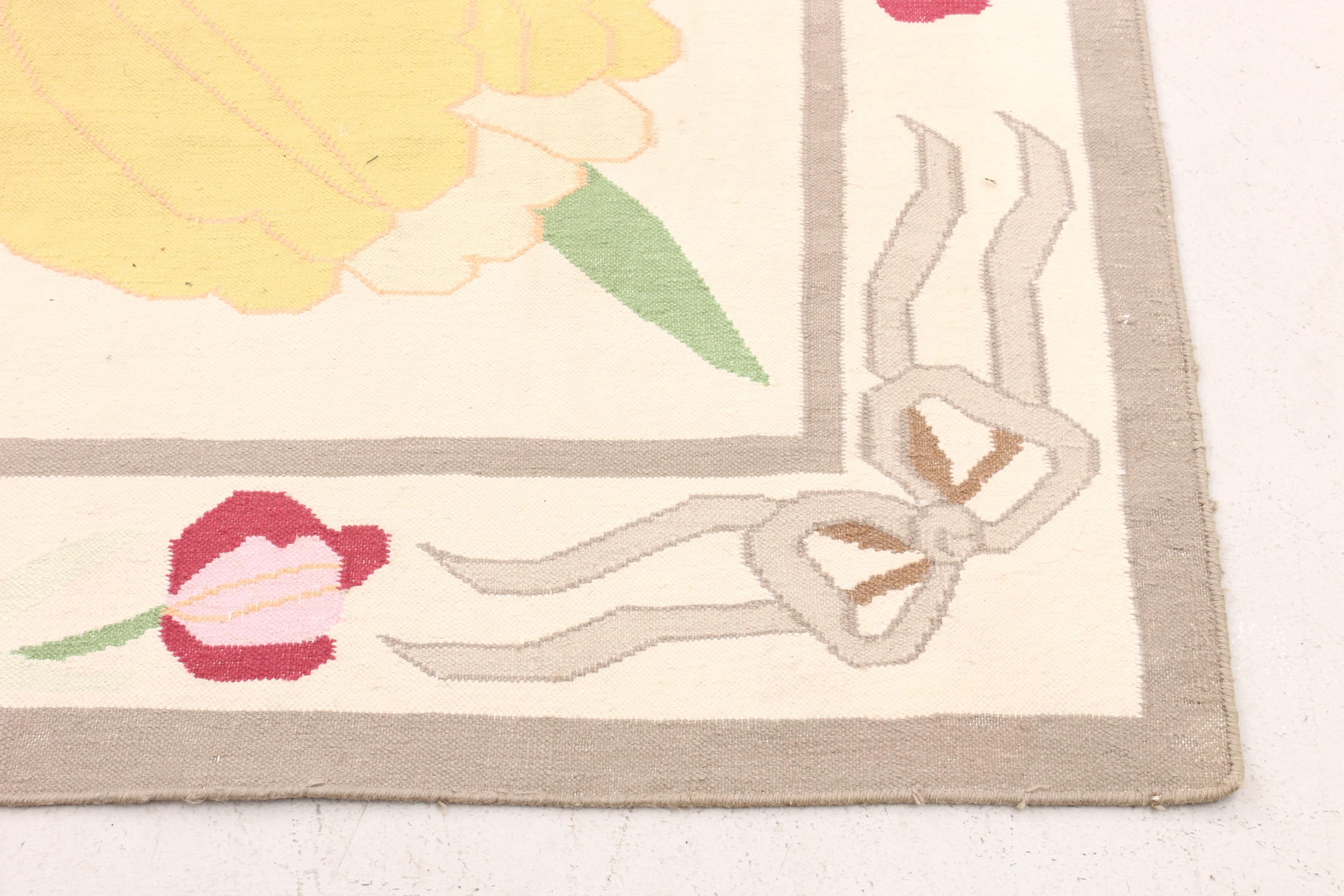 Handwoven Indian Floral Dhurrie Wool Rug