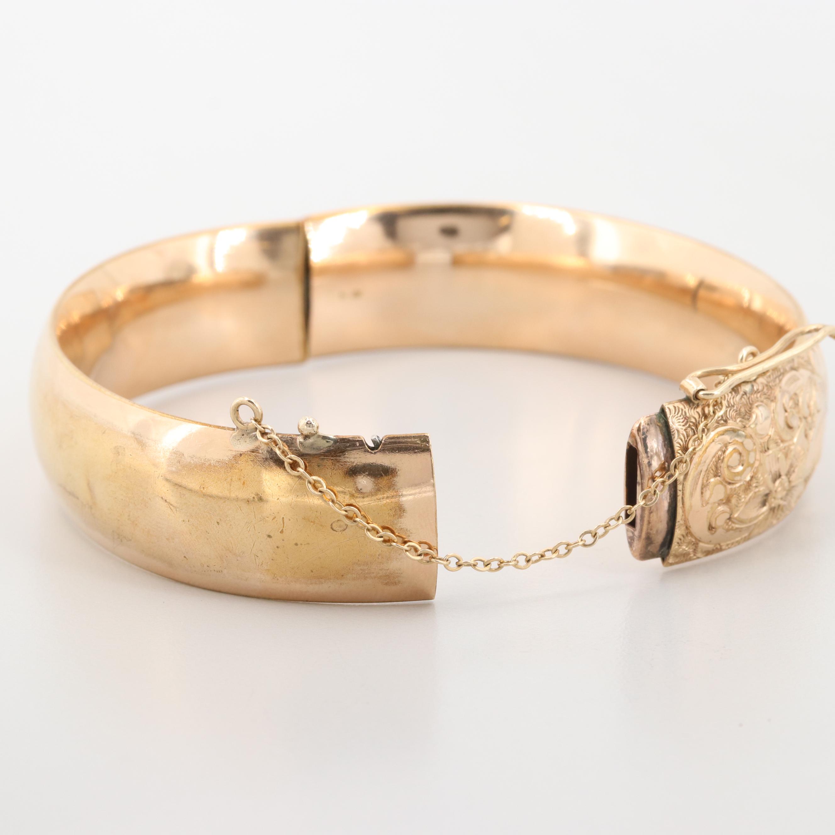Vintage Gold Tone Engraved Bangle Bracelet