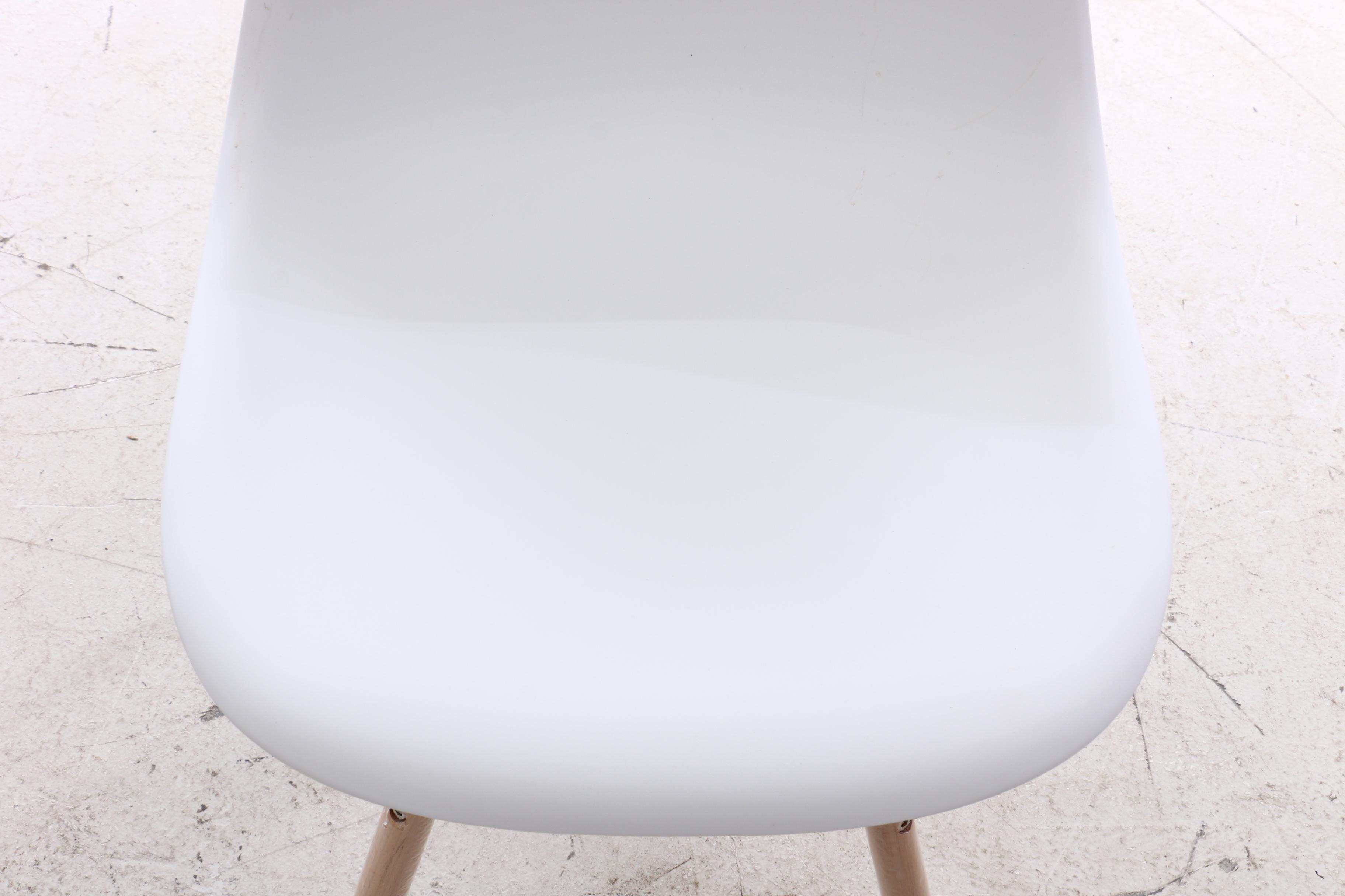 Vecelo, Modernist Style White Molded Plastic and Natural Wood Dining Side Chairs