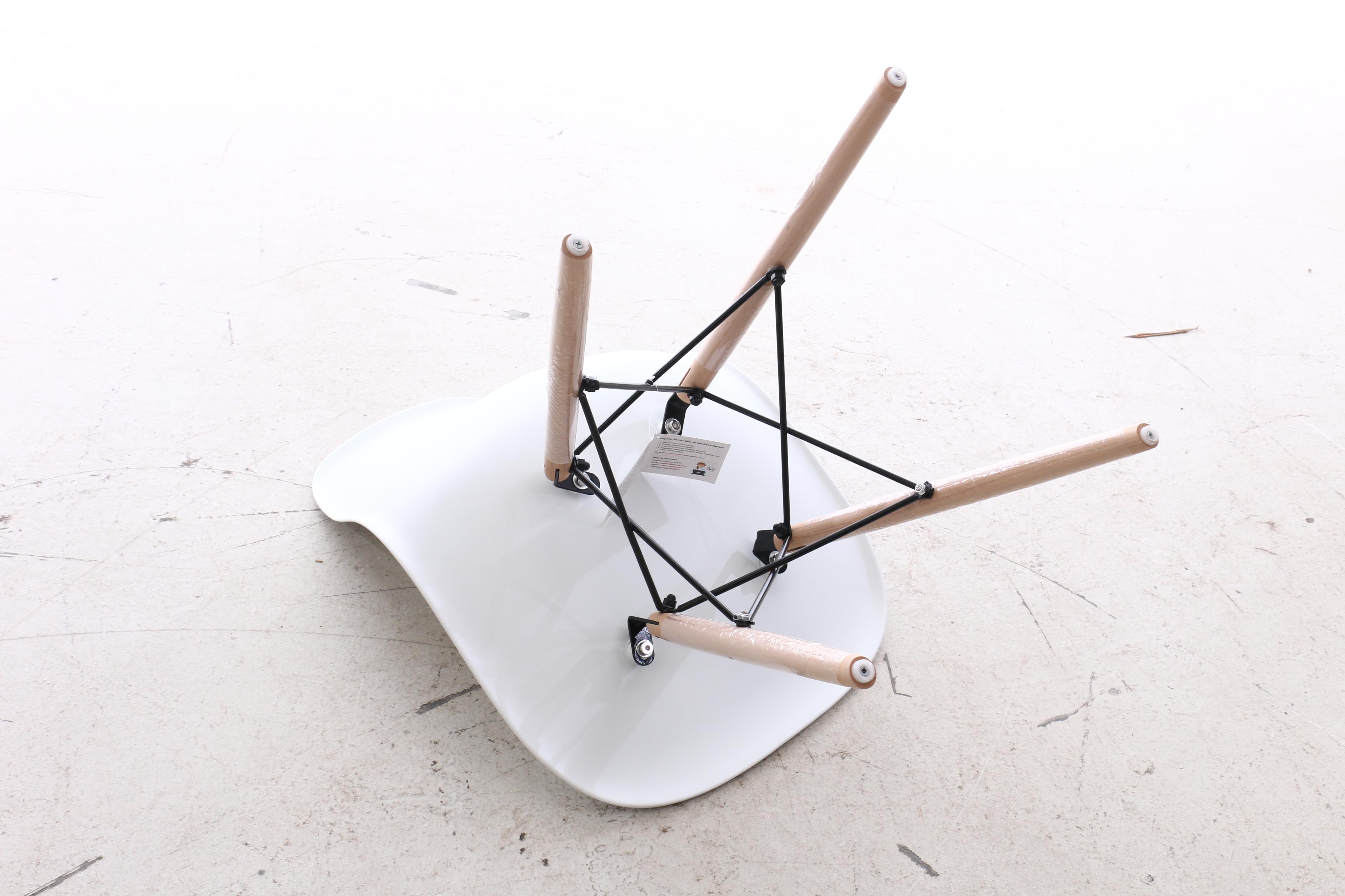 Vecelo, Modernist Style White Molded Plastic and Natural Wood Dining Side Chairs