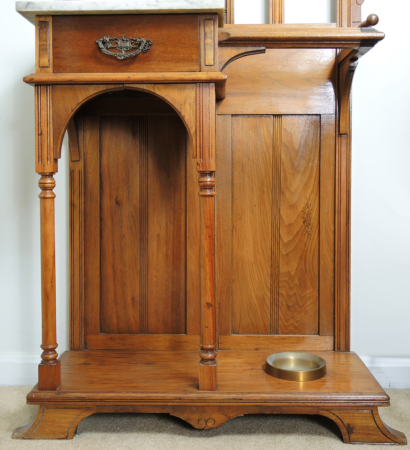 Victorian, Eastlake Style Walnut and Oak Hall Tree, Late 19th Century