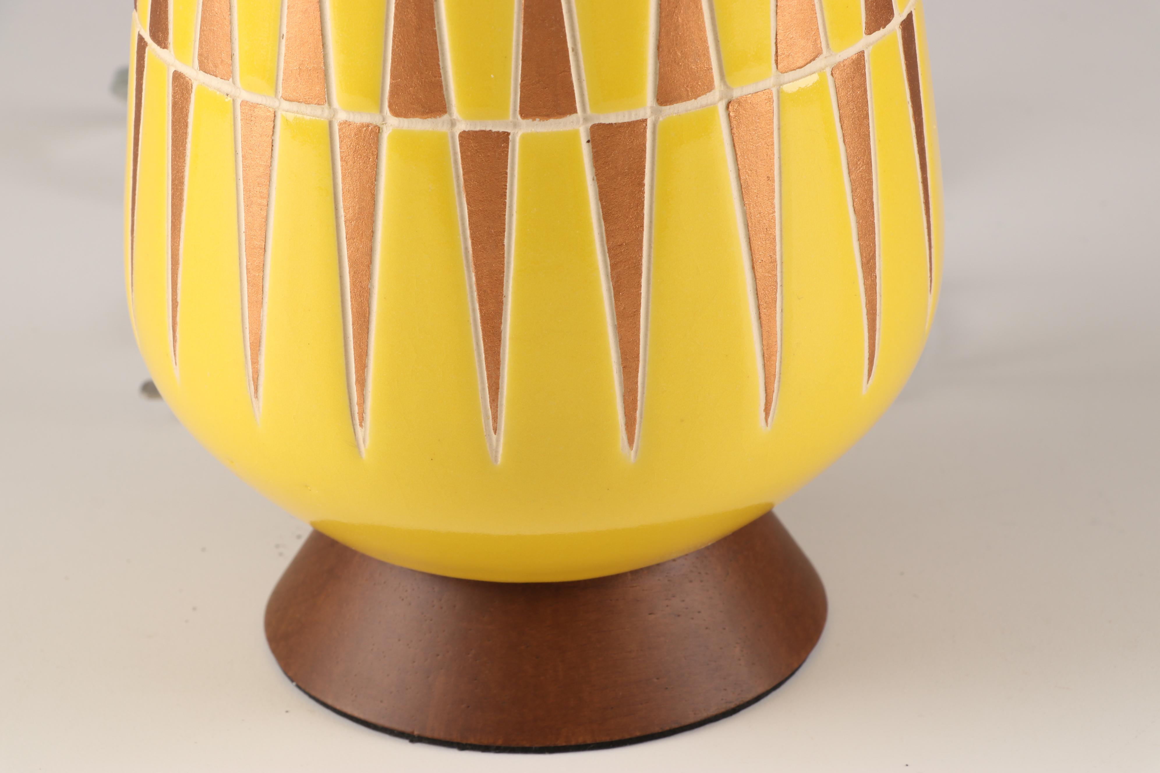 West Elm Mid Century Modern Style Ceramic Table Lamp