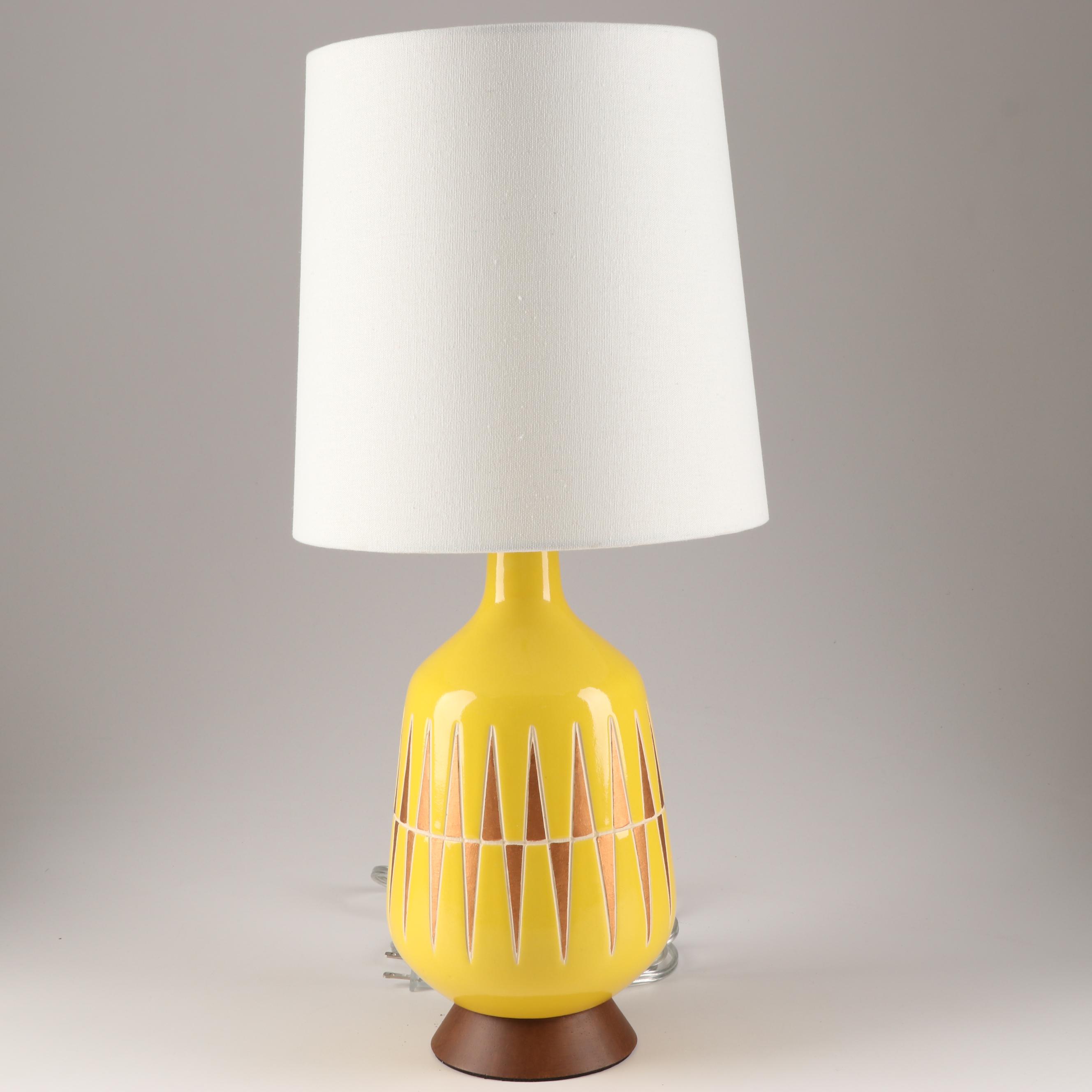 West Elm Mid Century Modern Style Ceramic Table Lamp