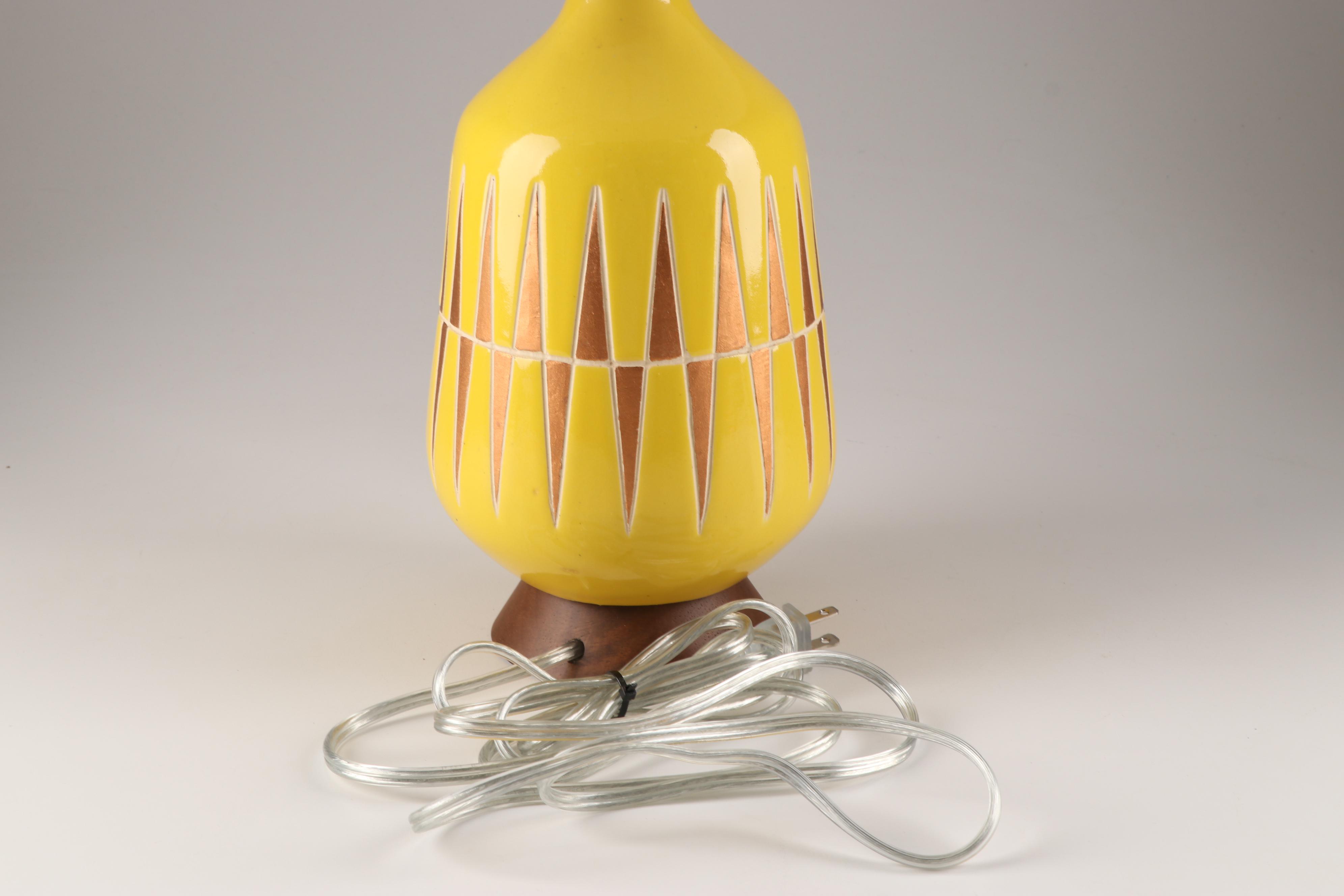 West Elm Mid Century Modern Style Ceramic Table Lamp