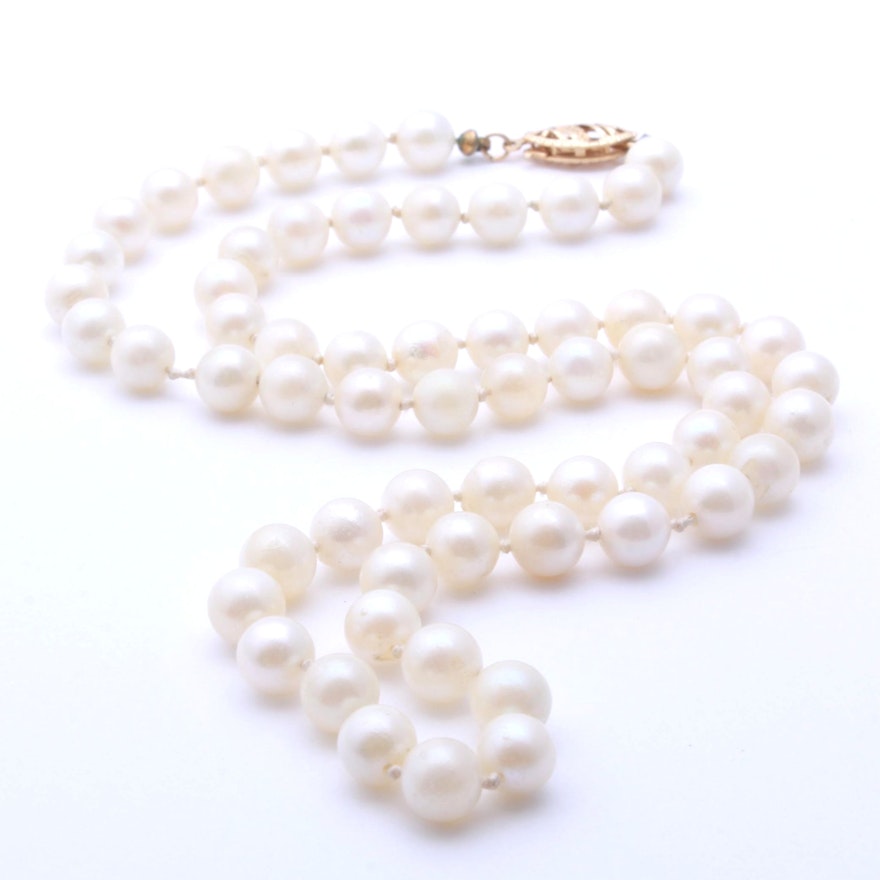Cultured Pearl Necklace with 14K Yellow Gold Clasp