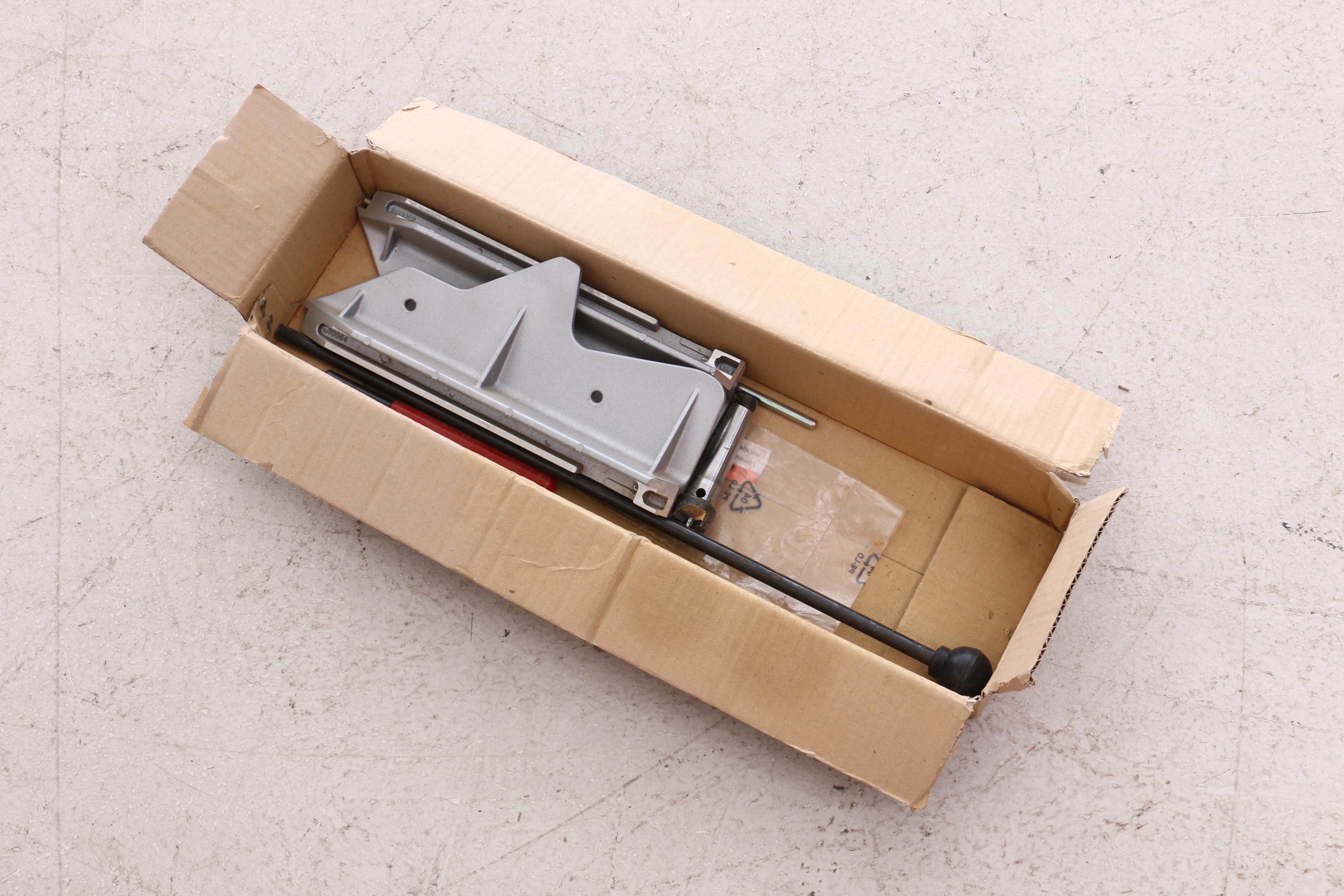 JET Electric Variable Speed Lathe Model JWL-1642EVS