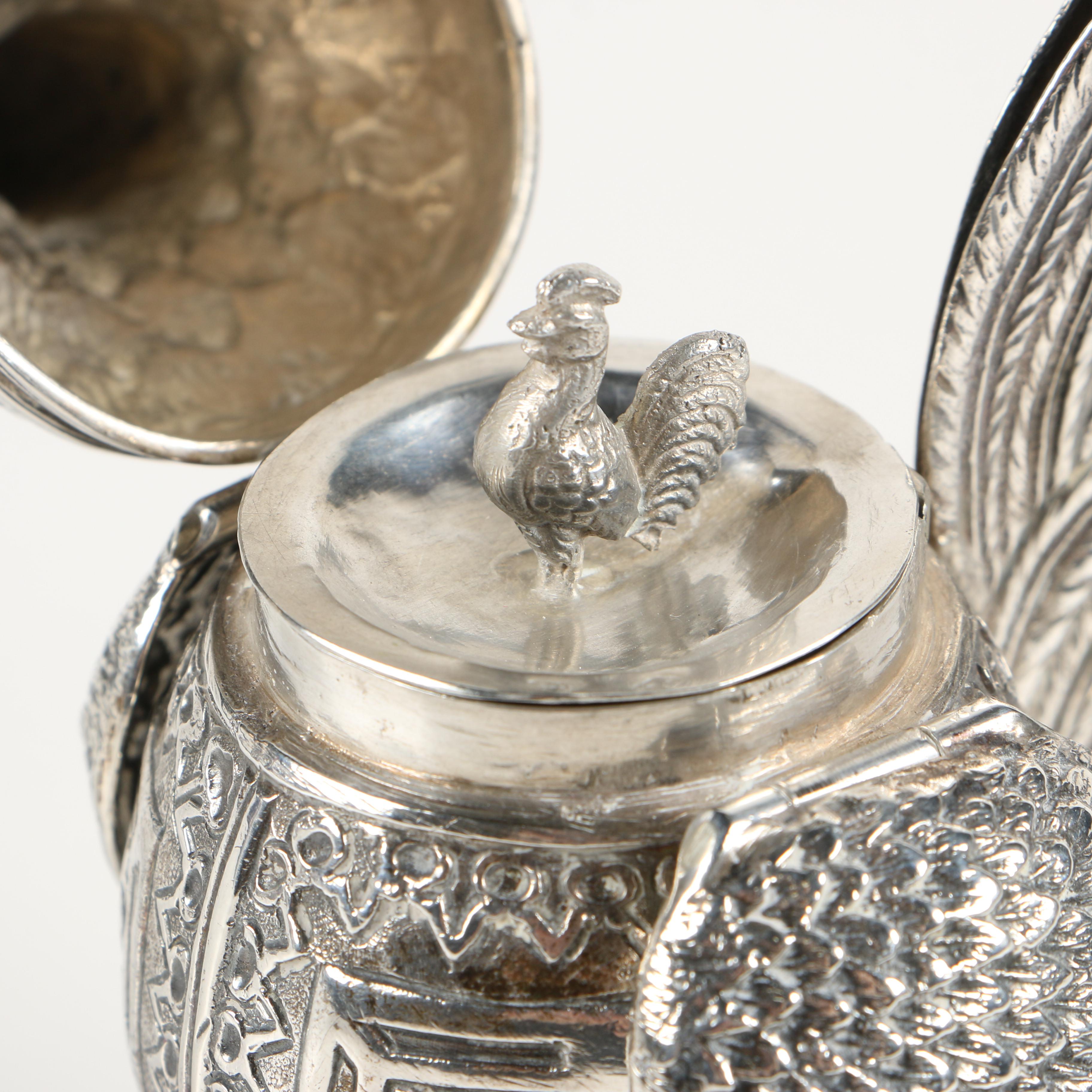 German 800 Silver Hinged Rooster Spice Box
