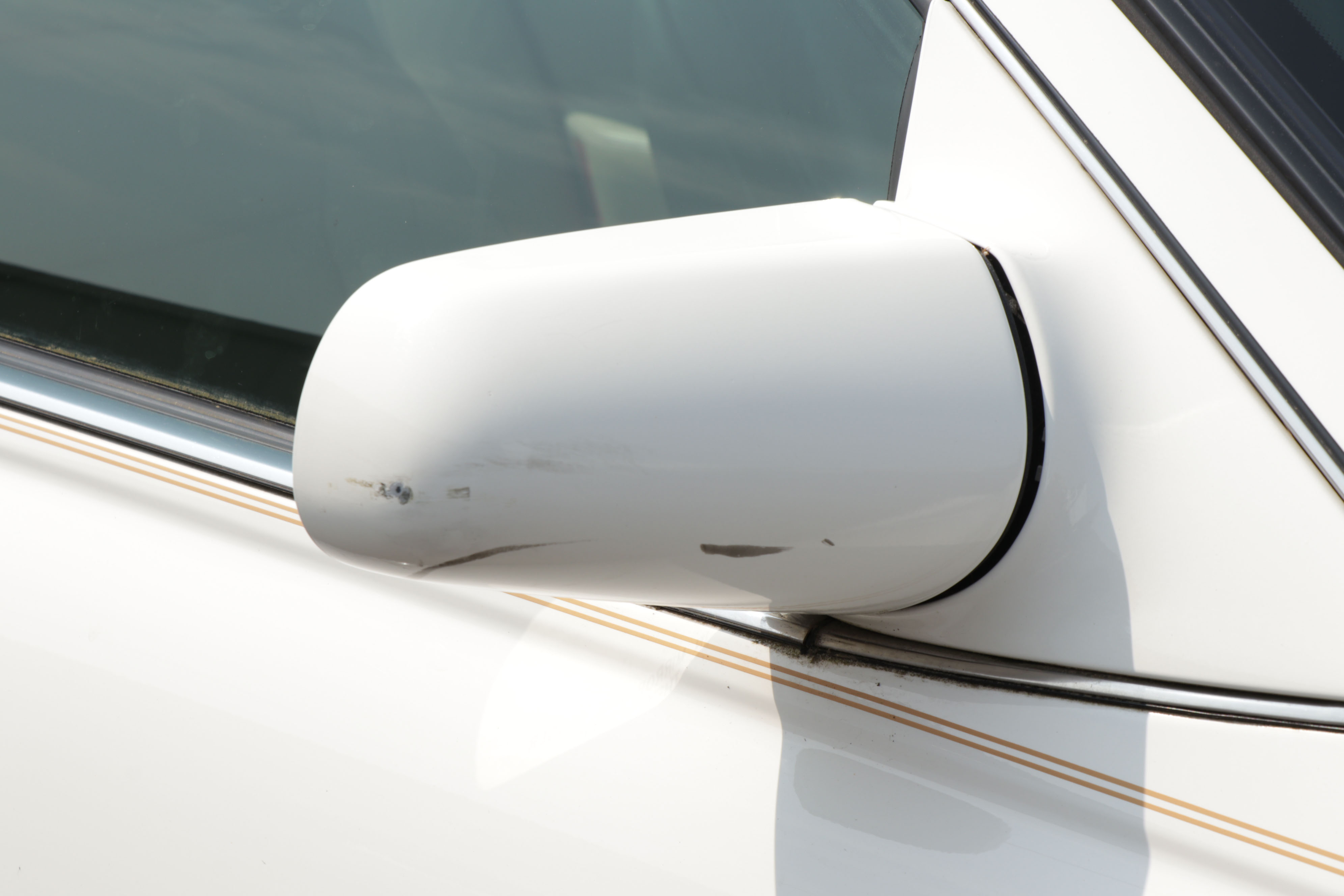 1996 White Cadillac Seville SLS