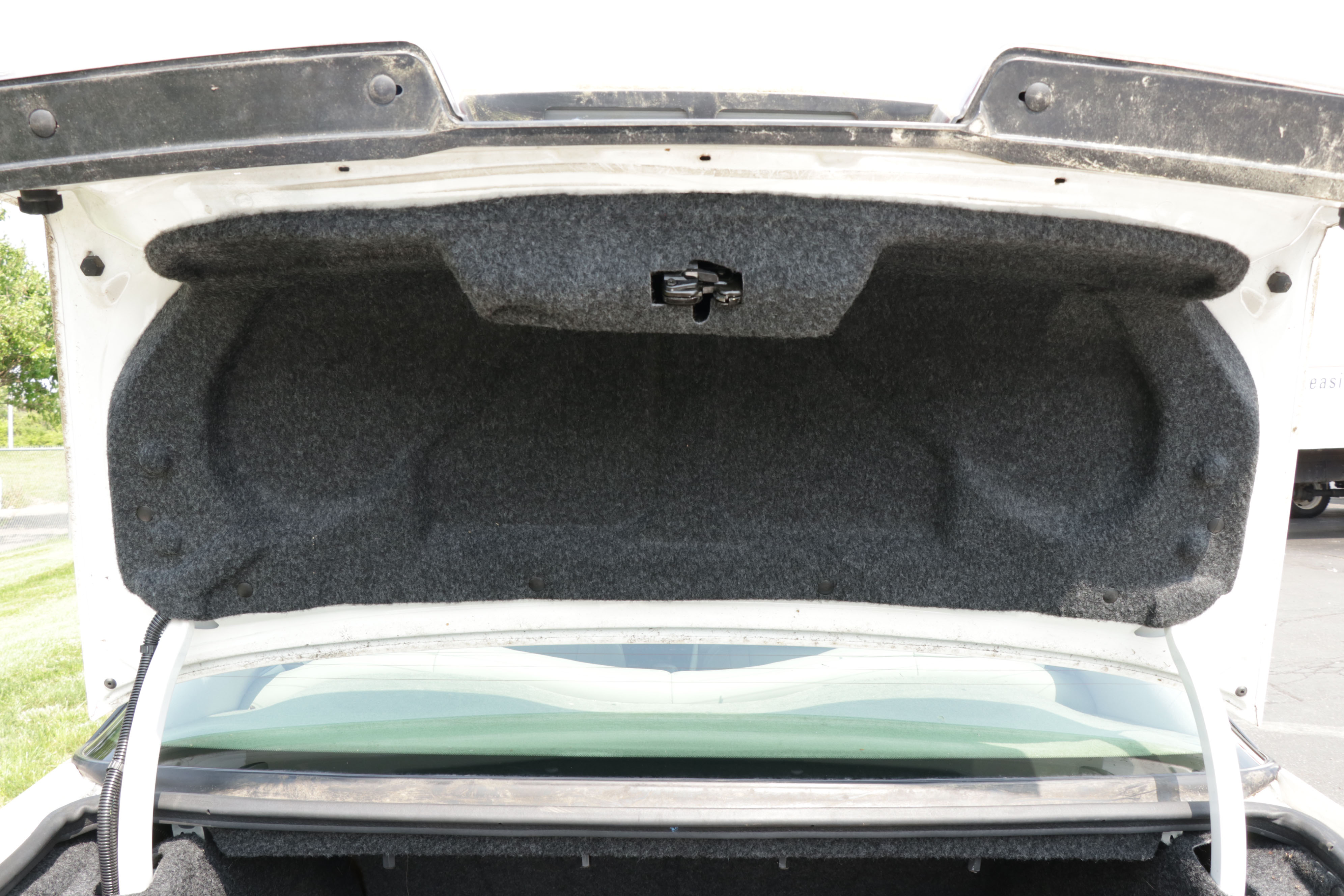 1996 White Cadillac Seville SLS