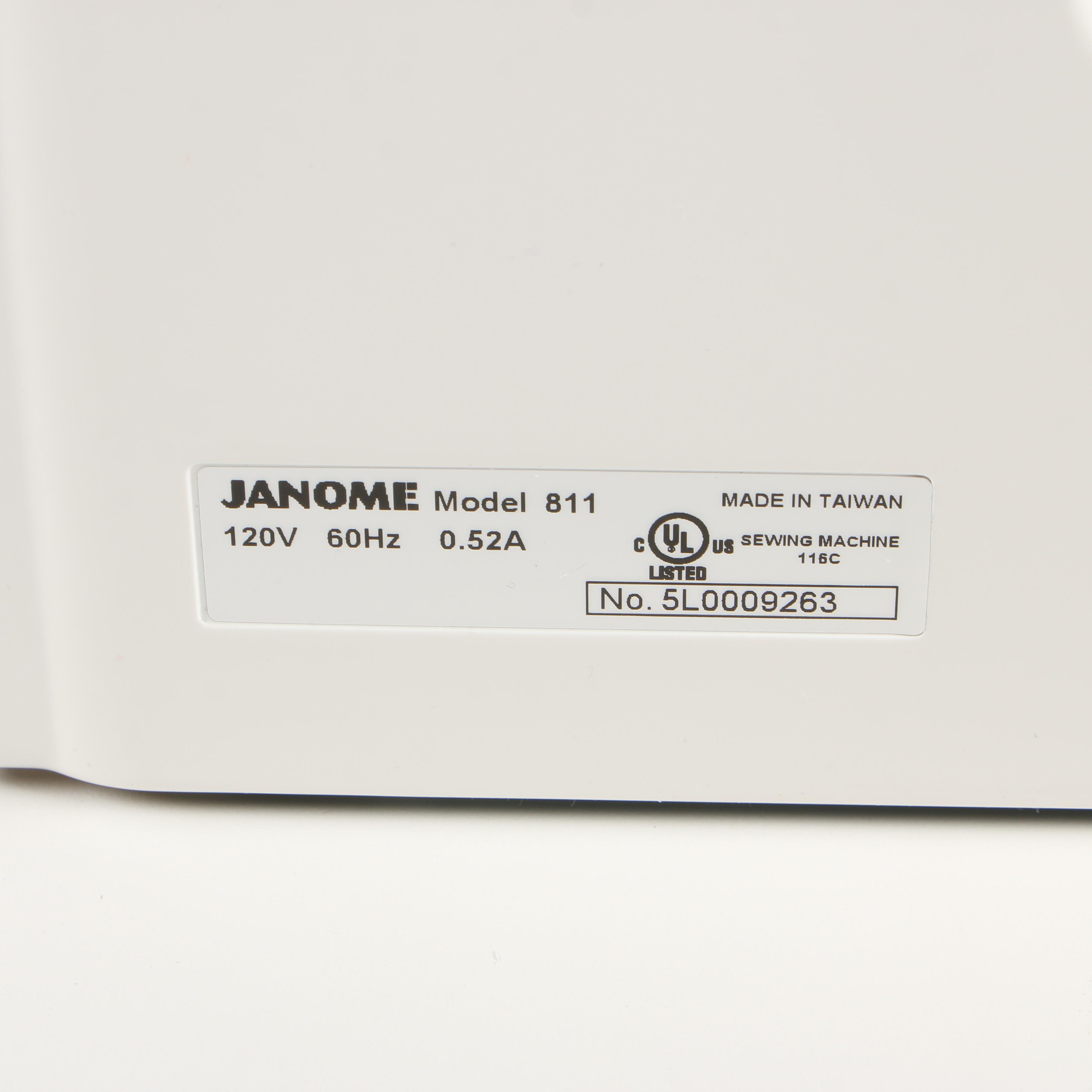 Janome New Home Model 811 Sewing Machine