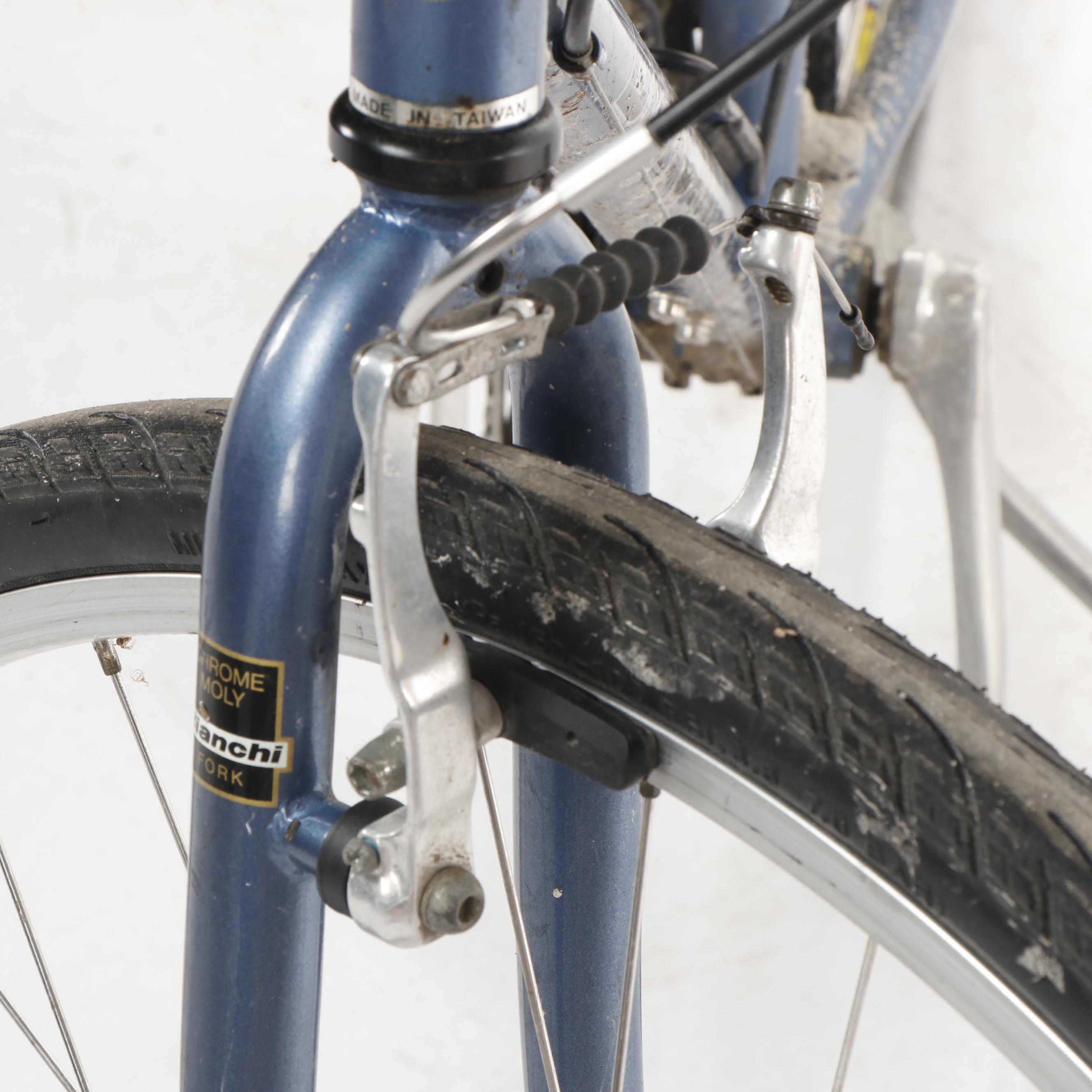 Bianchi "Avenue" Hybrid Bicycle, 1990s