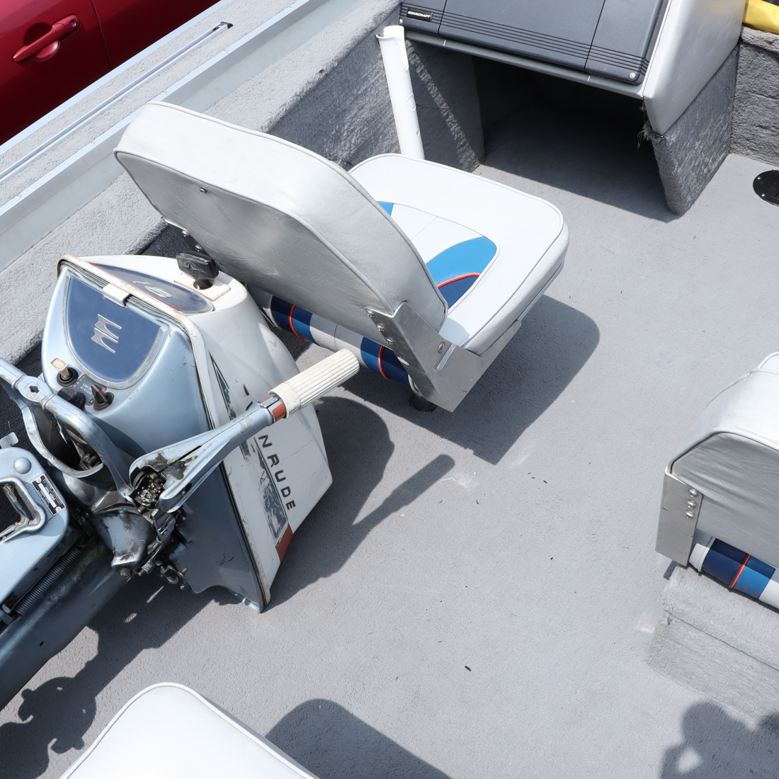 1990 16' Starcraft SuperFisherman with 60 HP Meriner Motor and Trailer