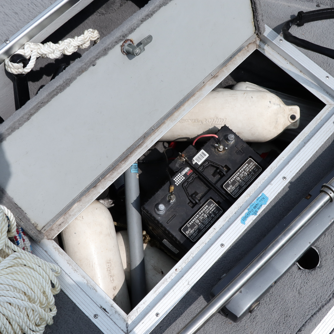 1990 16' Starcraft SuperFisherman with 60 HP Meriner Motor and Trailer