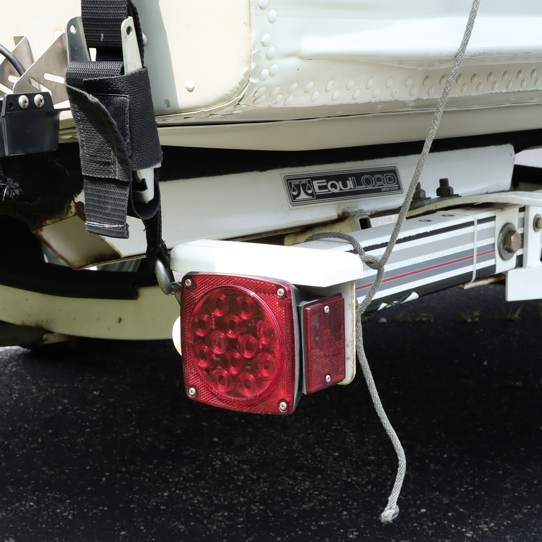 1990 16' Starcraft SuperFisherman with 60 HP Meriner Motor and Trailer