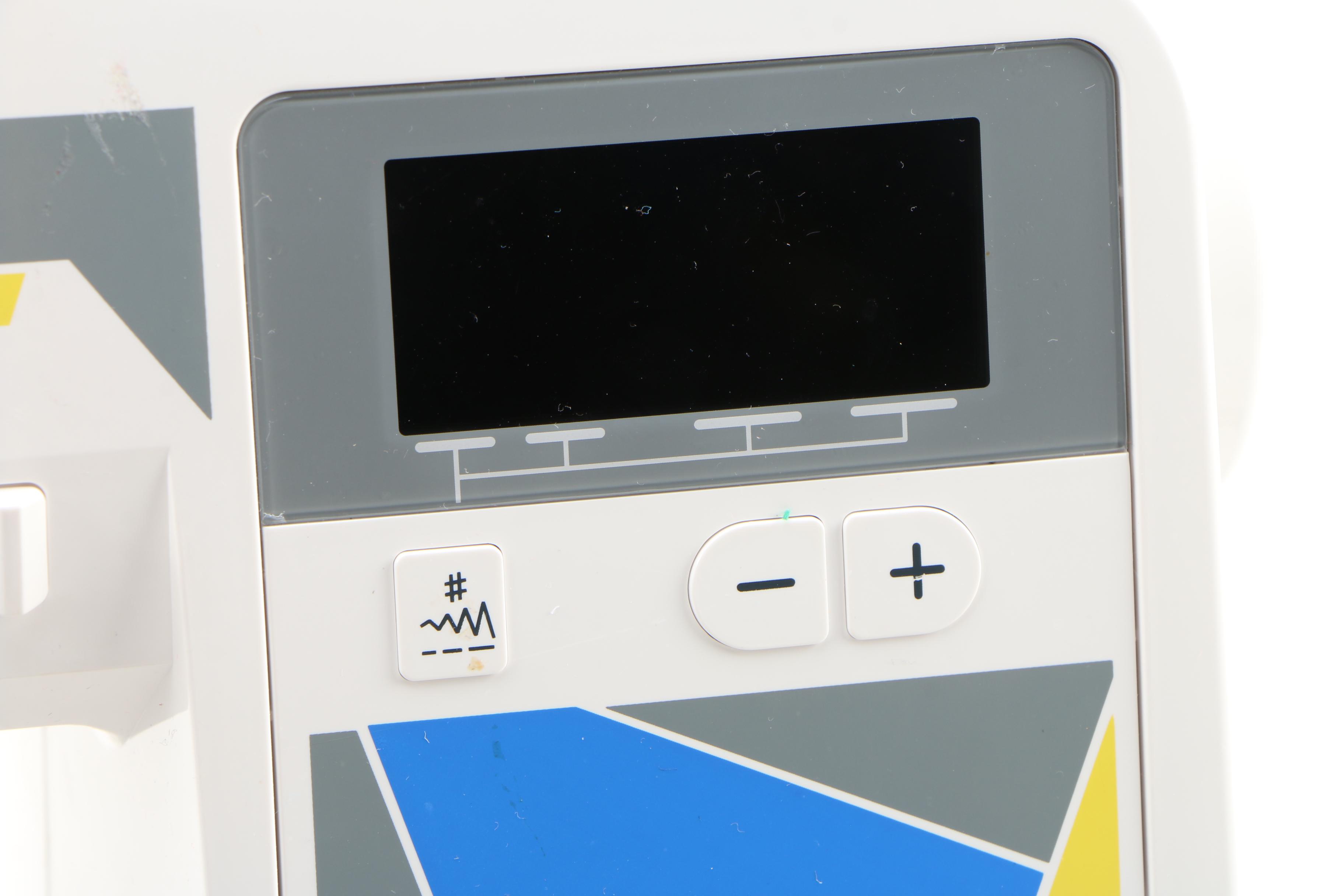 Janome New Home Model 811 Computerzied Sewing Machine