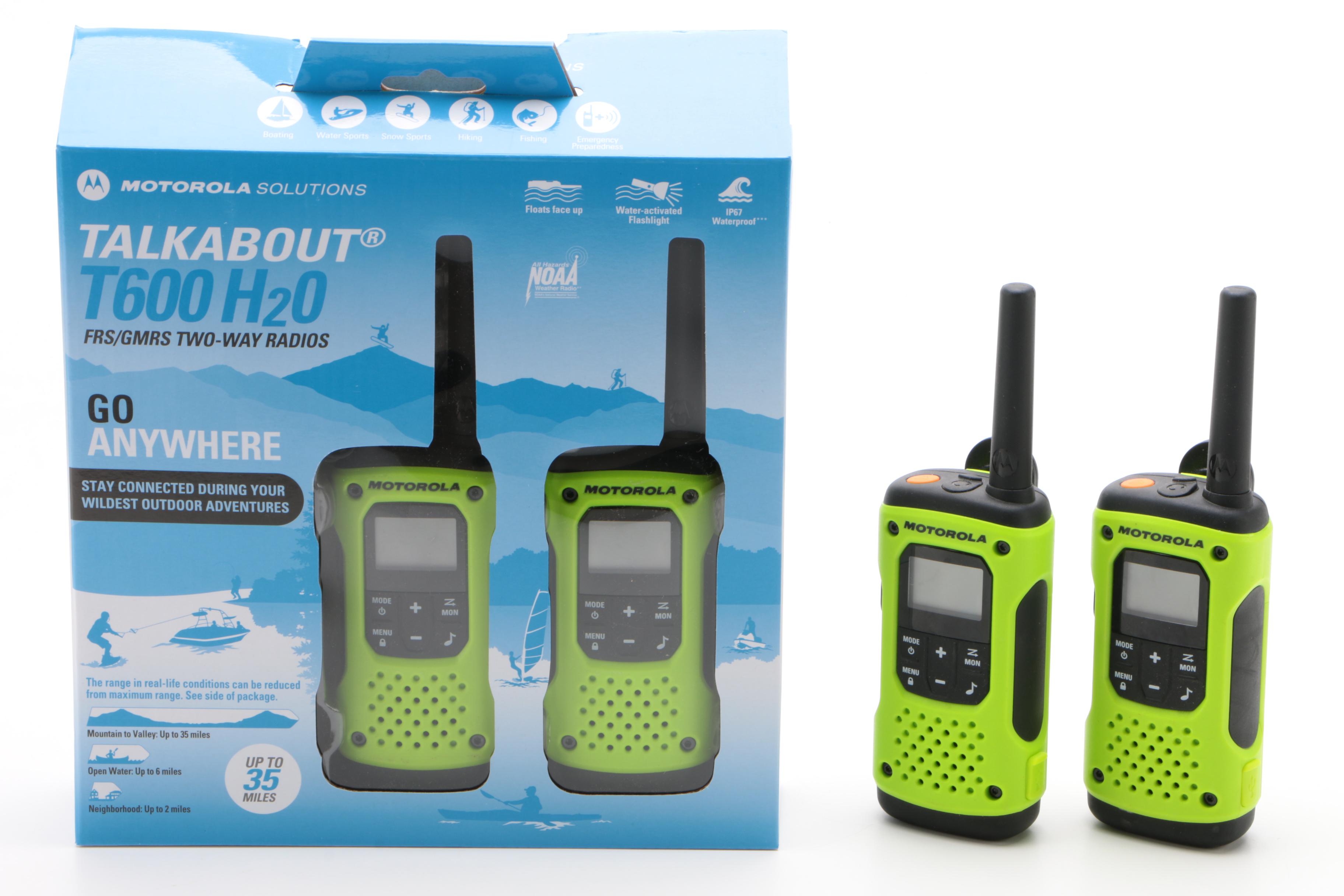 Motorola Talkabout T600 H20 Two-Way Radios with Surveillance Headsets