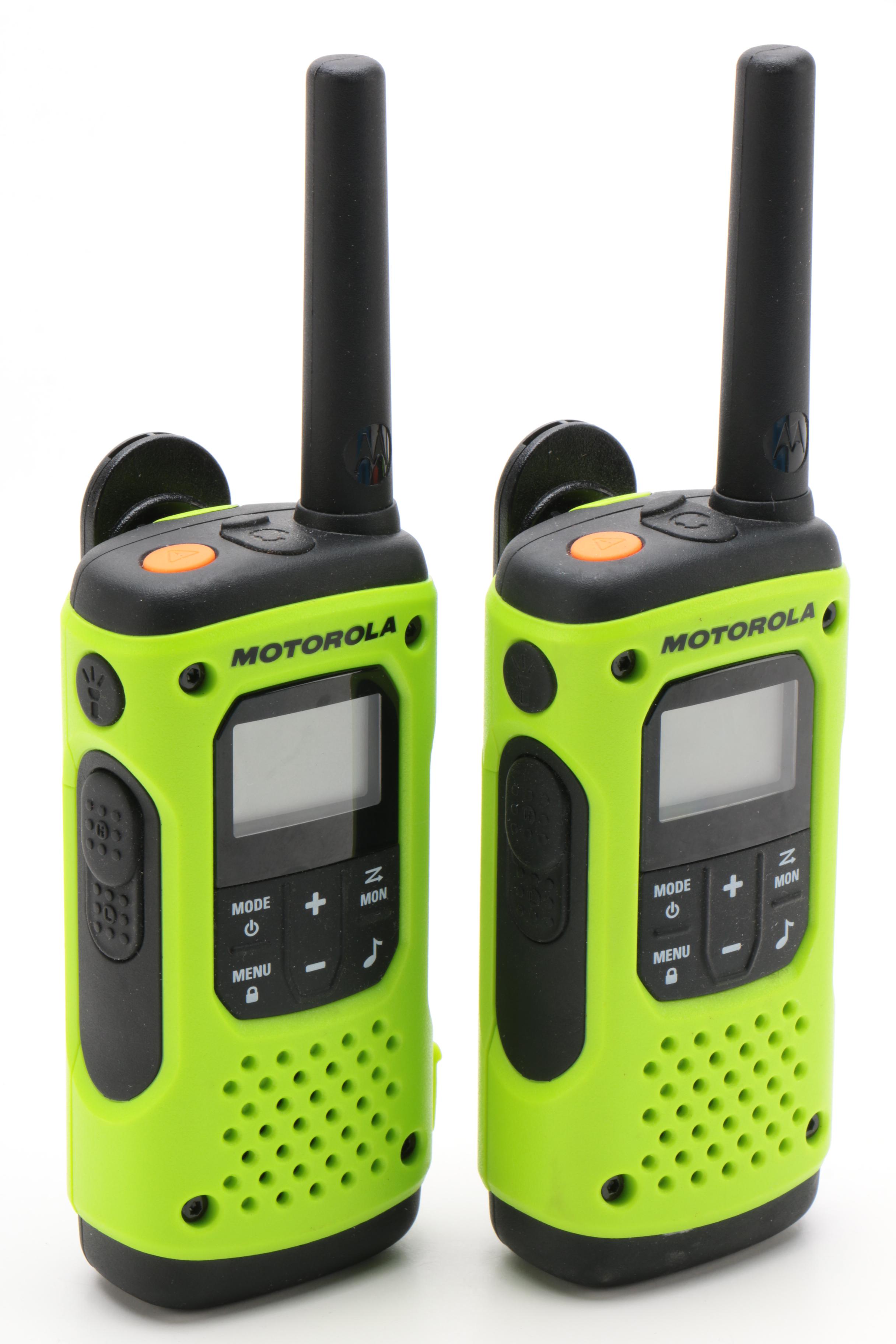 Motorola Talkabout T600 H20 Two-Way Radios with Surveillance Headsets
