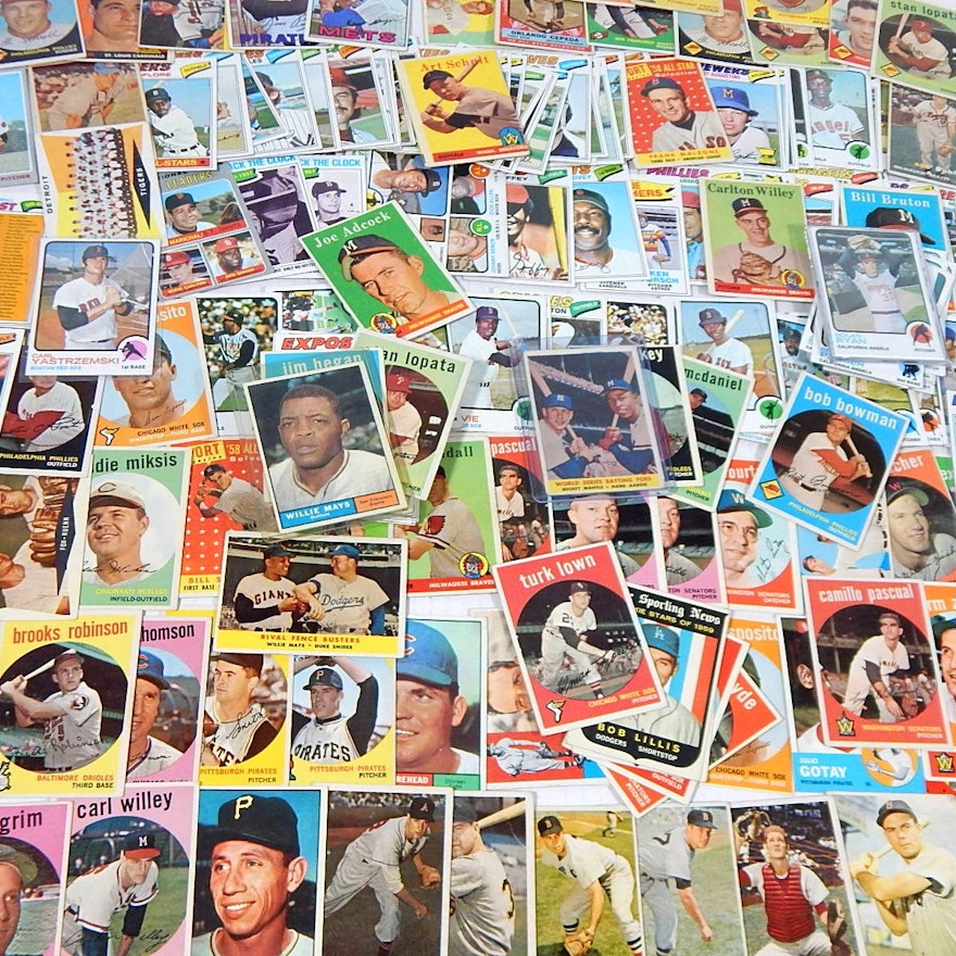 Topps Baseball Card Collection with #418 Mantle/Aaron, 1950s to 1970s