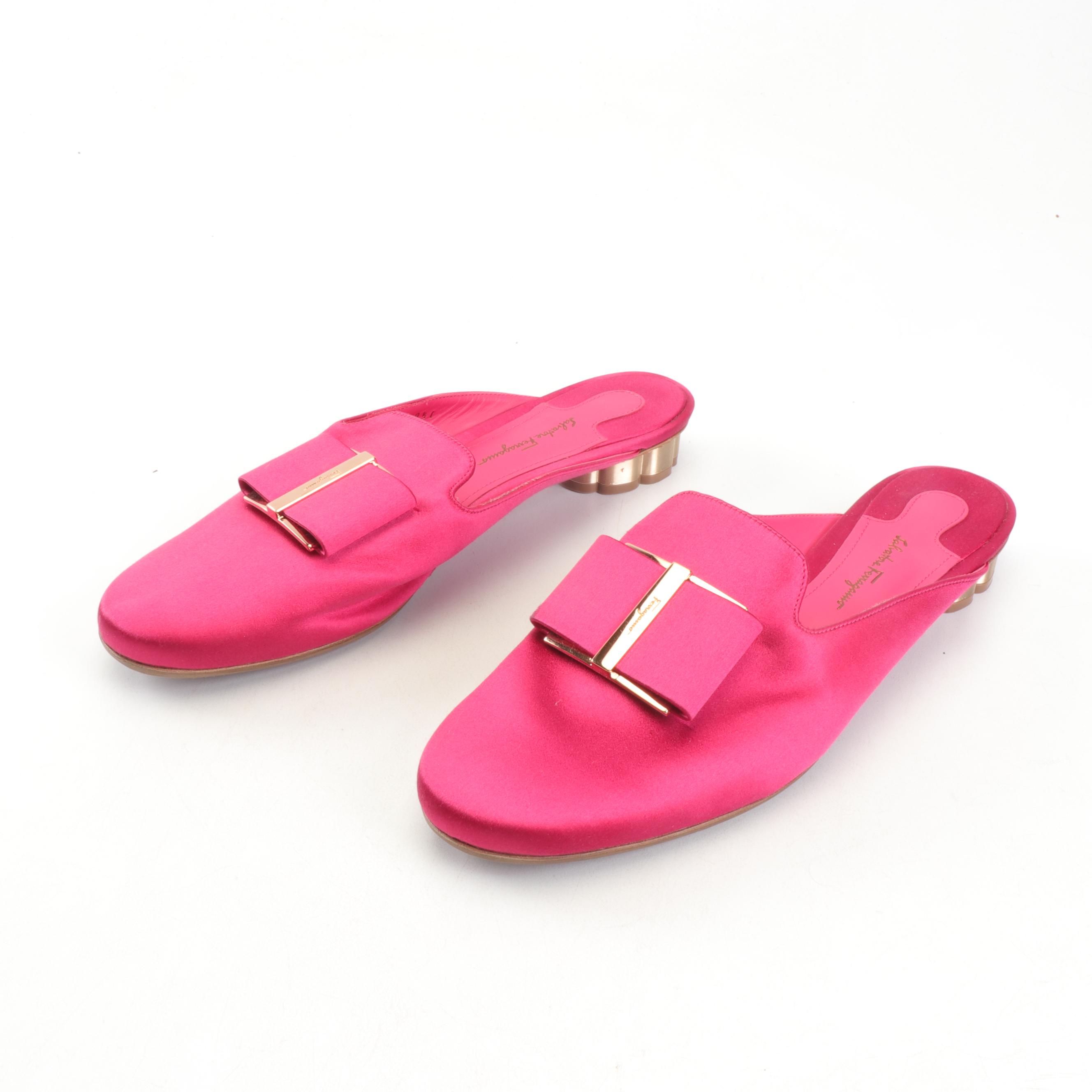 Salvatore Ferragamo Pink Satin Sciacca Bow Slip-On Mules with Flower Heels