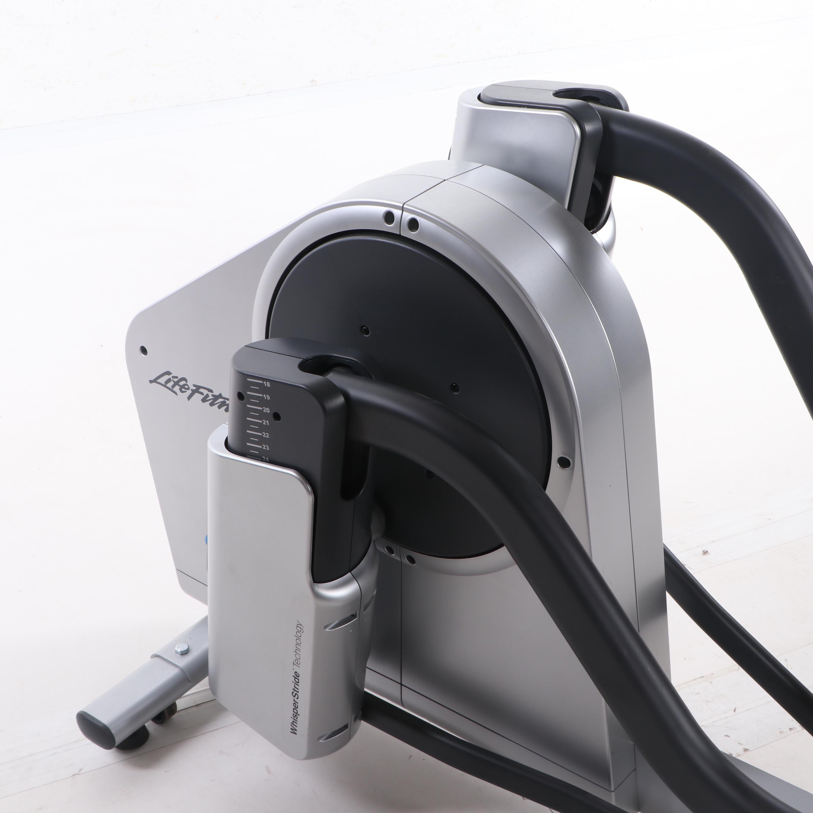 Life Fitness X5 Total-Body Elliptical Cross-Trainer