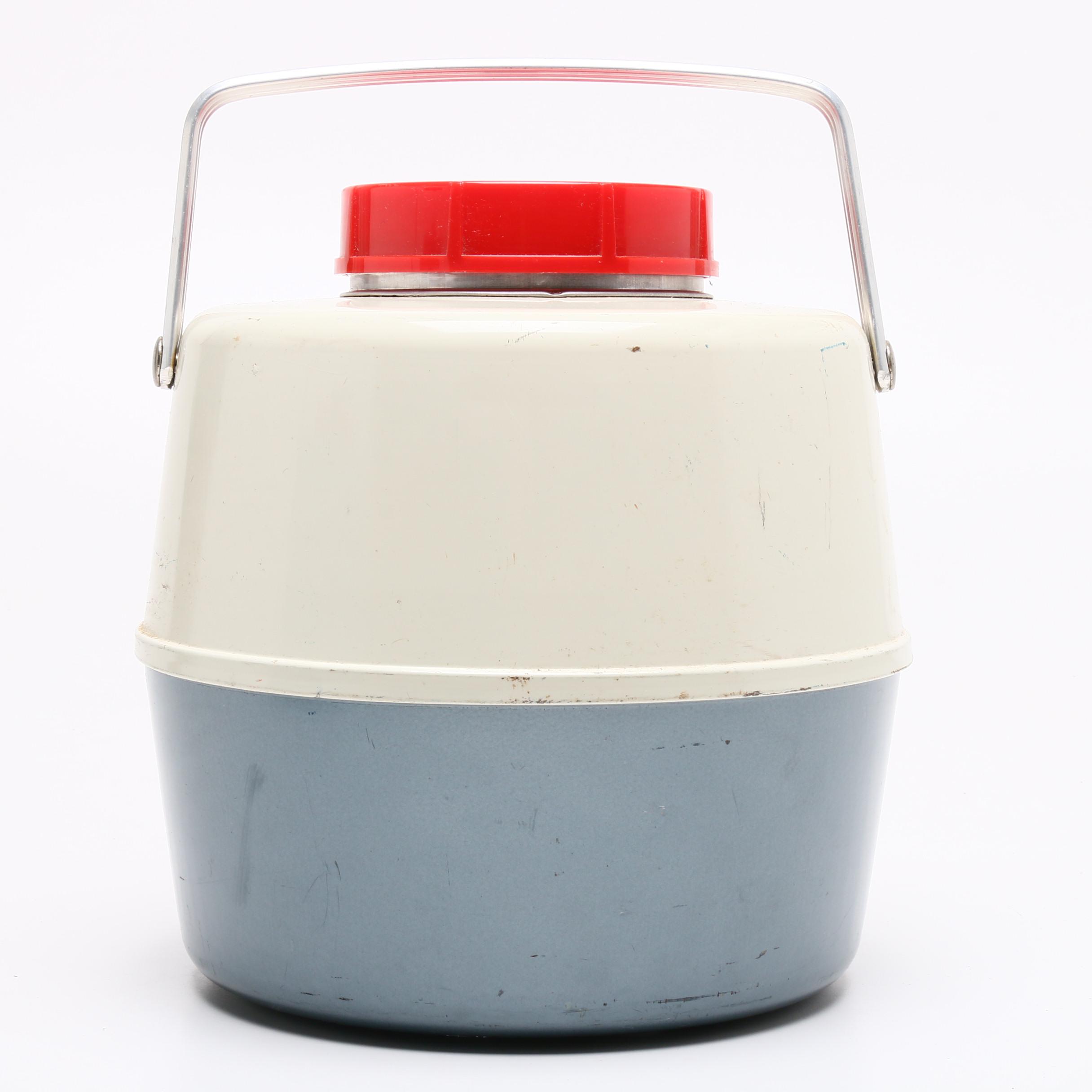 Hamilton-Skotch Fiberglass Insulated Skylander and Cold Flyte Jug