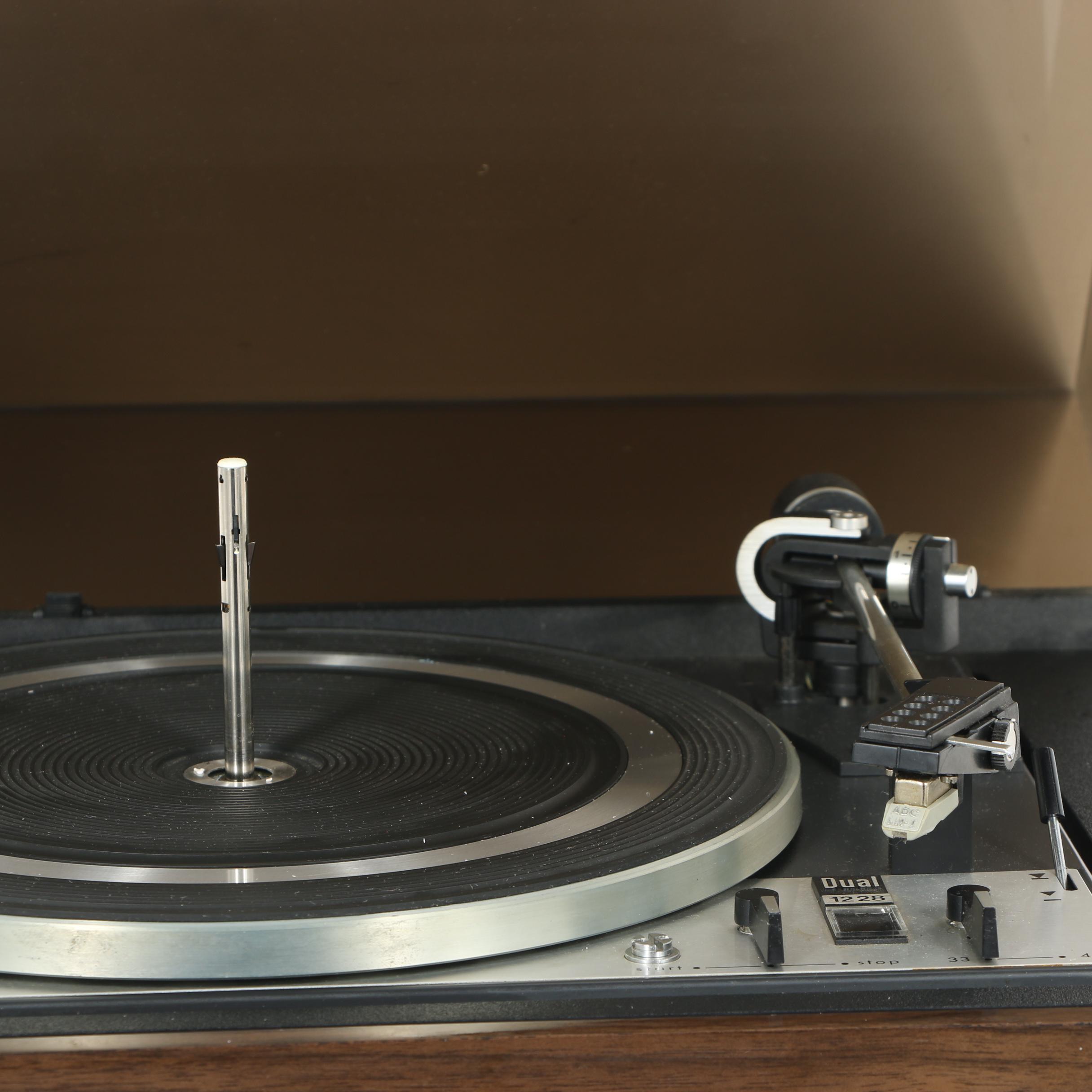 Vintage United Audio Dual 1228 Classic Turntable