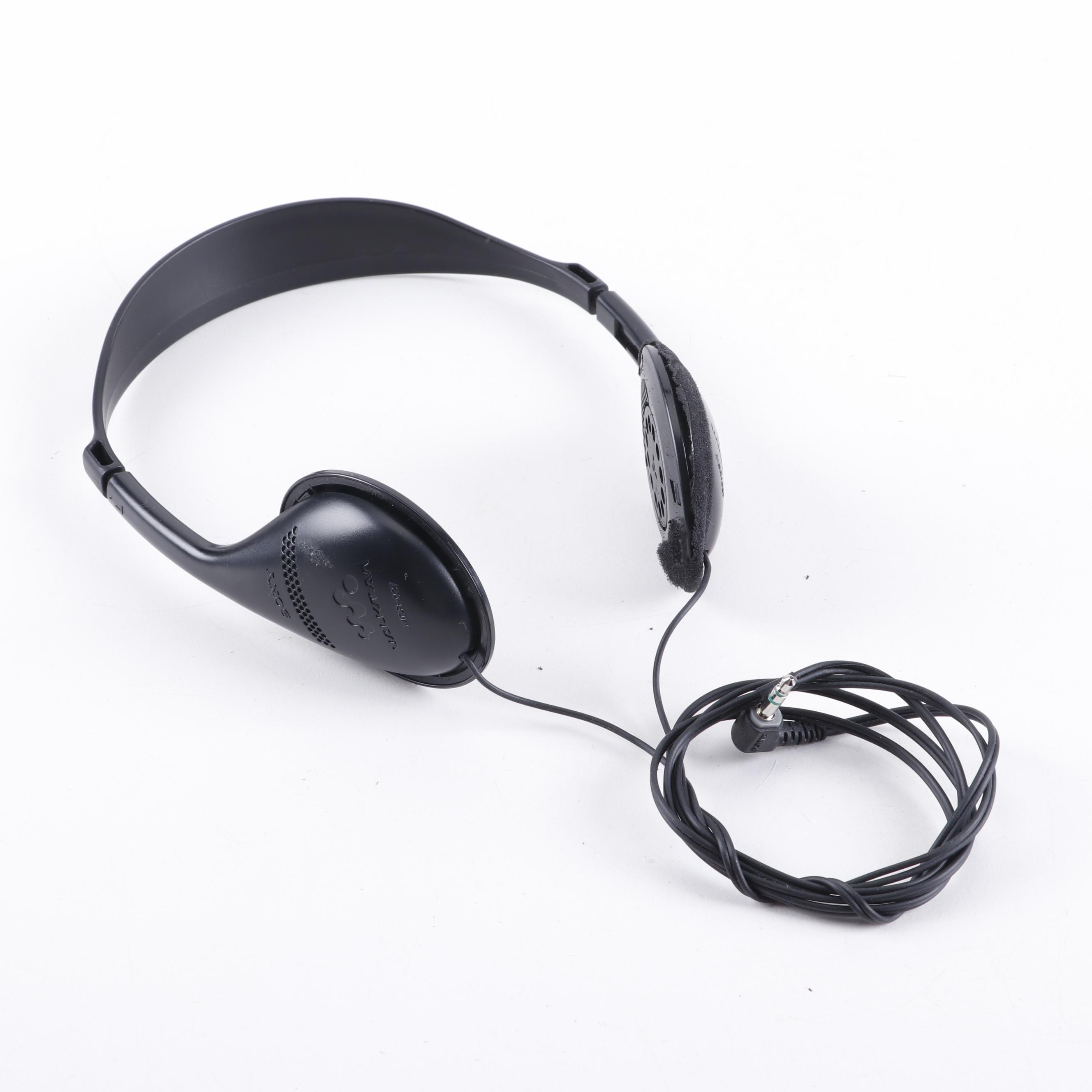 SONY Atrac3plus Portable Compact Disc Player with Soft Travel Case