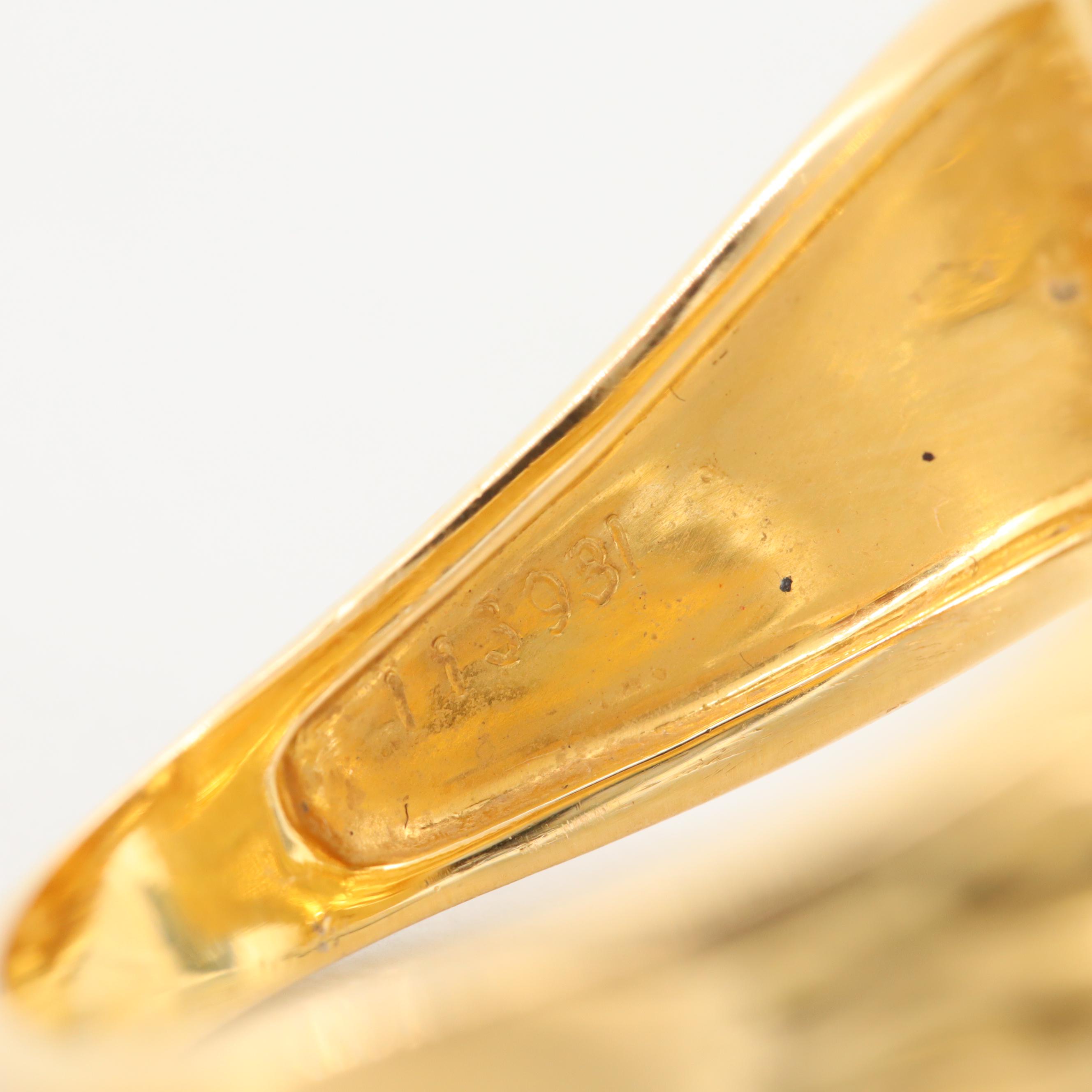 Carrera y Carrera 18K Adam and Eve Diamond Ring with Jewelry Pouch