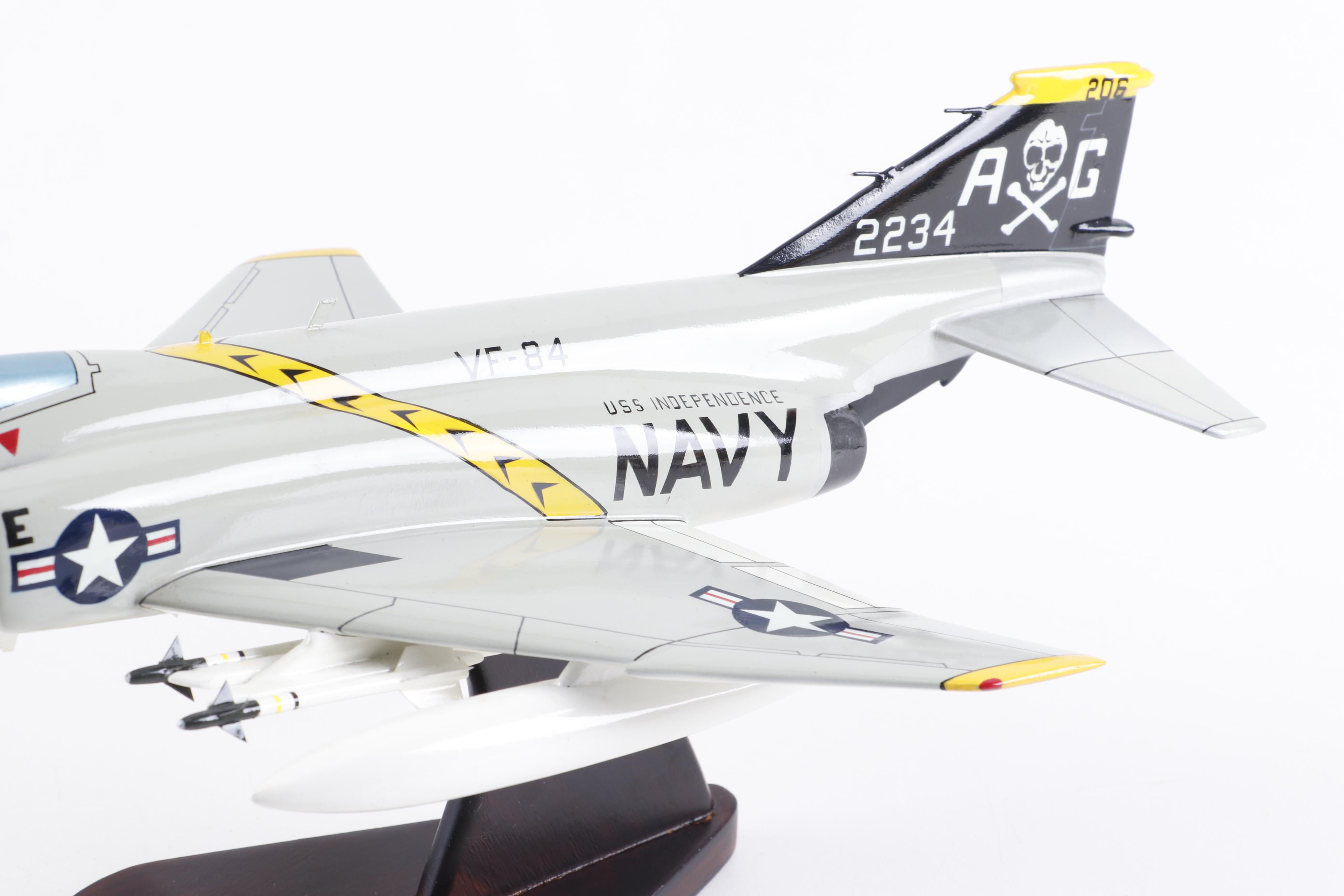 McDonnell Douglas US Navy F4B-1 Phantom II Fighter Jet Desk Model