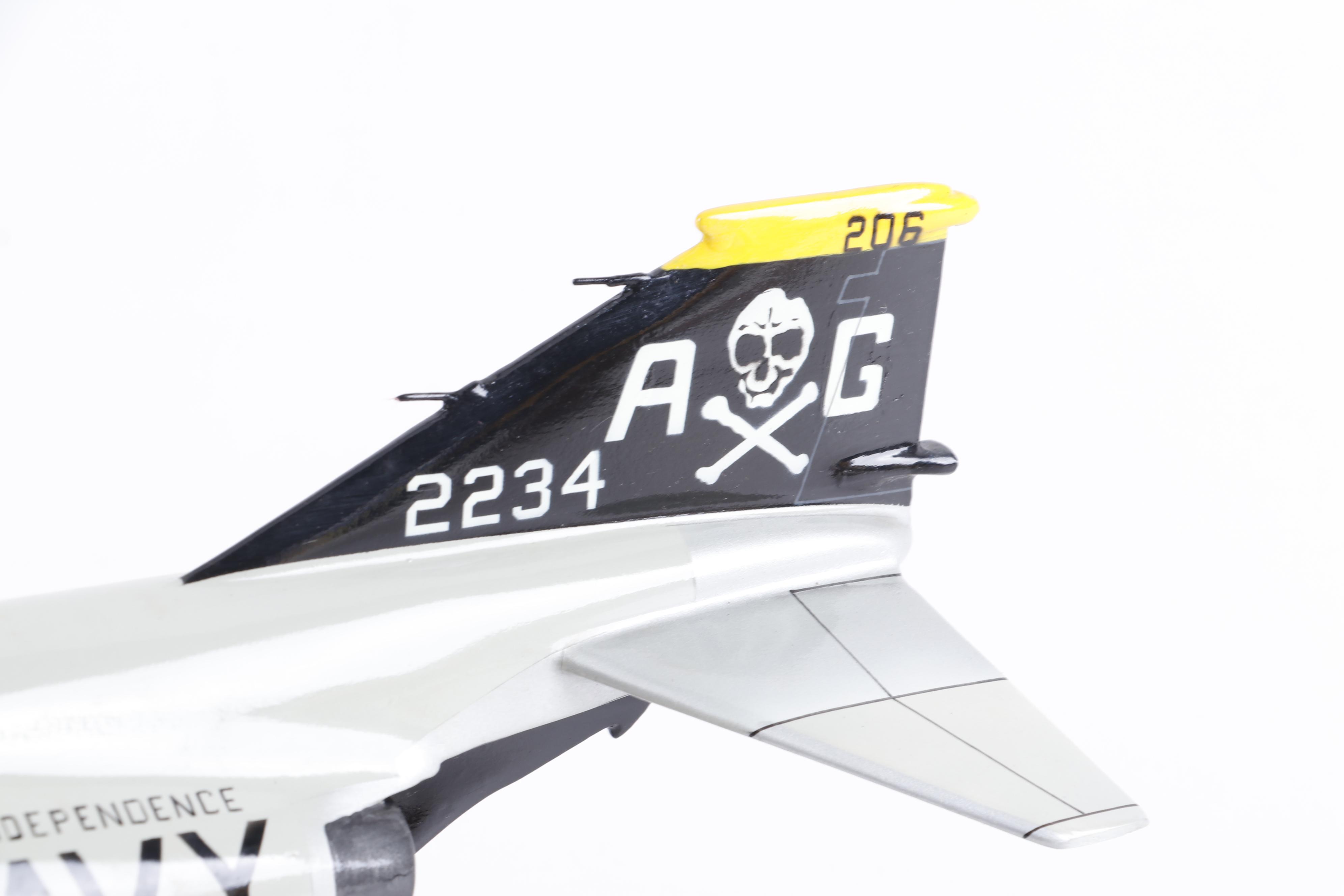 McDonnell Douglas US Navy F4B-1 Phantom II Fighter Jet Desk Model
