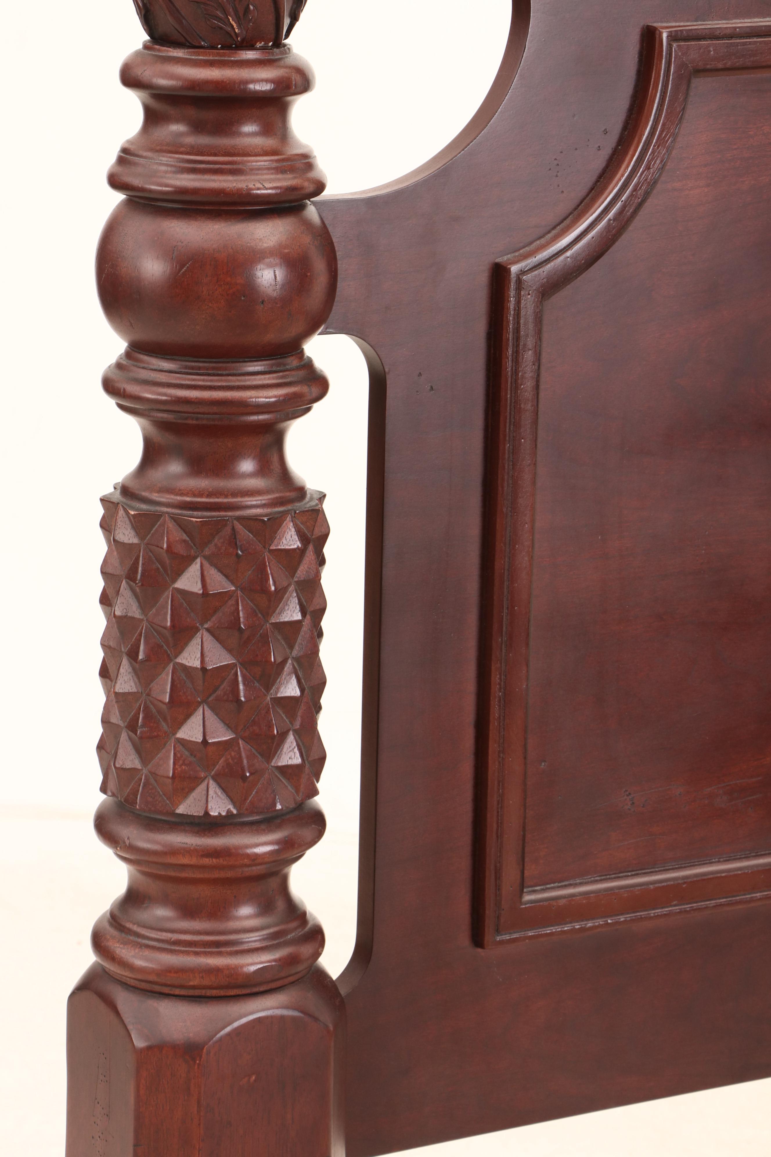 Bernhardt "Belmont" Collection Mahogany four Poster Plantation Bed, Contemporary