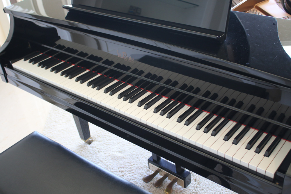 Kimball "La Petite" Baby Grand Piano