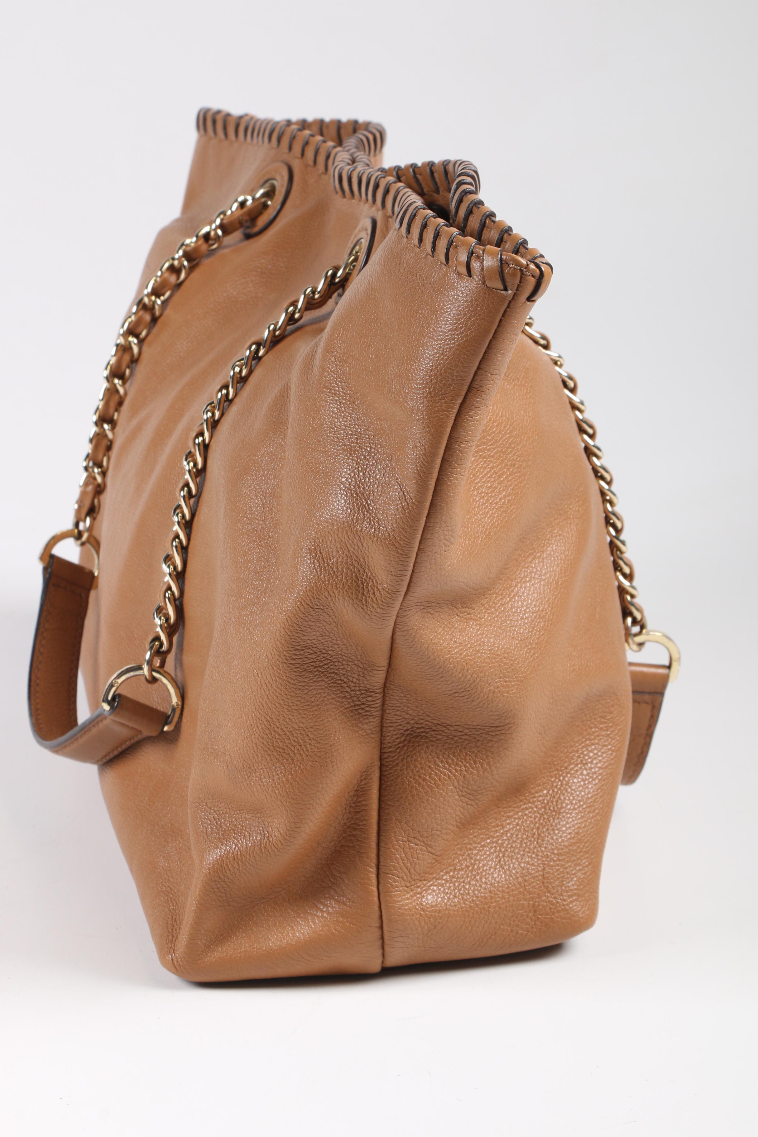 Tory Burch Grained Leather Shoulder Bag in Camel Brown